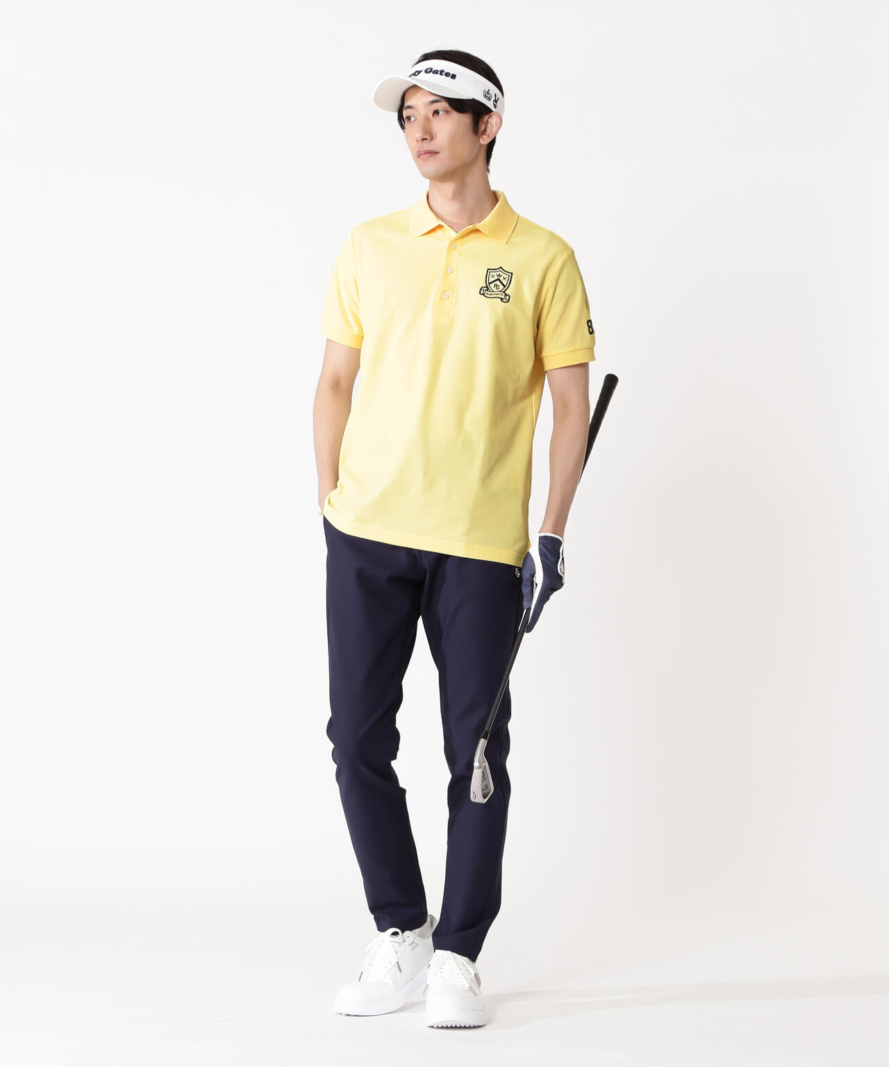 H:182cm/C:93/W:77/H:91 着用サイズ:5