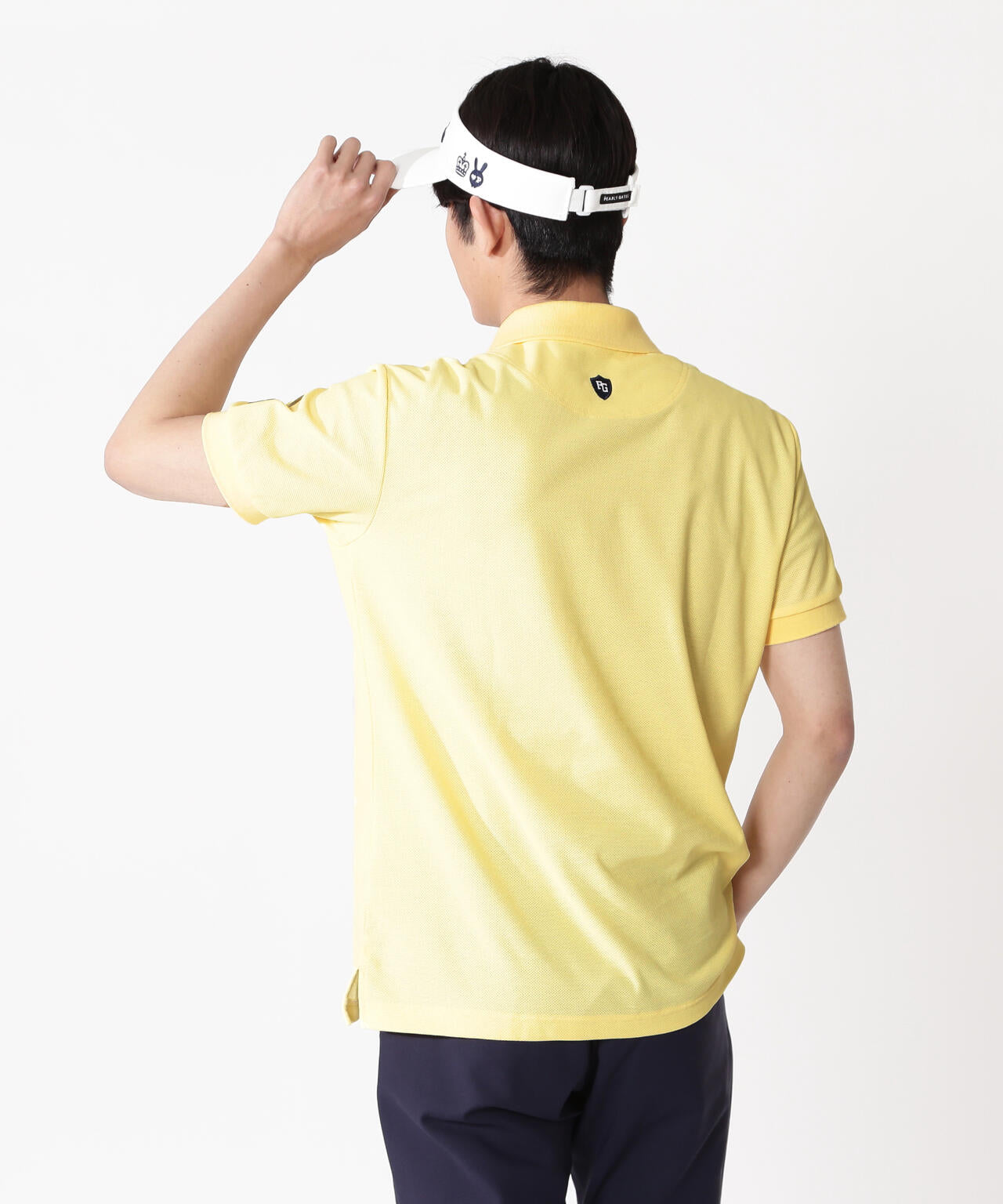 H:182cm/C:93/W:77/H:91 着用サイズ:5