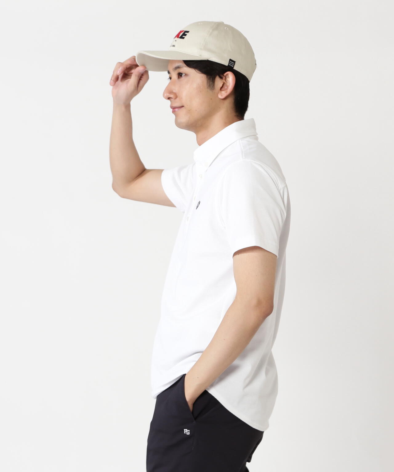 H:182cm/C:93/W:77/H:91 着用サイズ:5