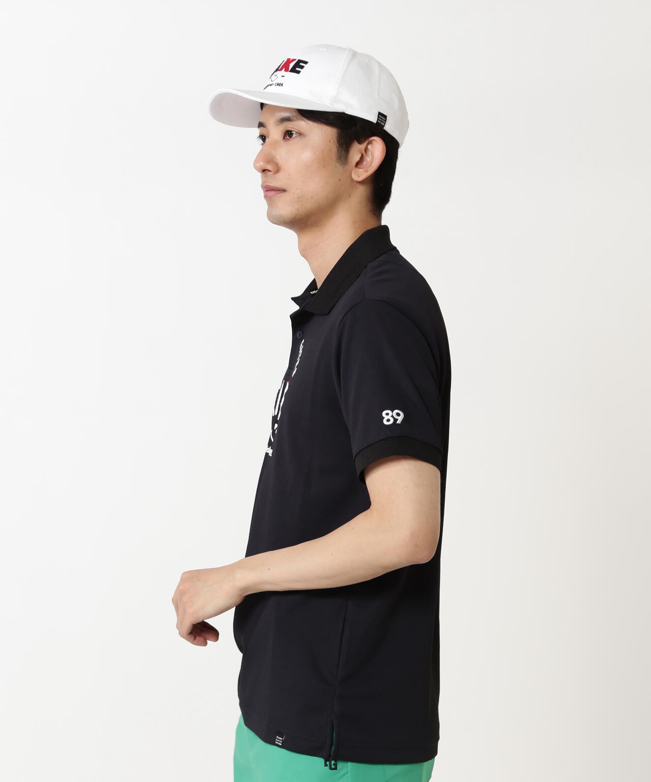 H:182cm/C:93/W:77/H:91 着用サイズ:5