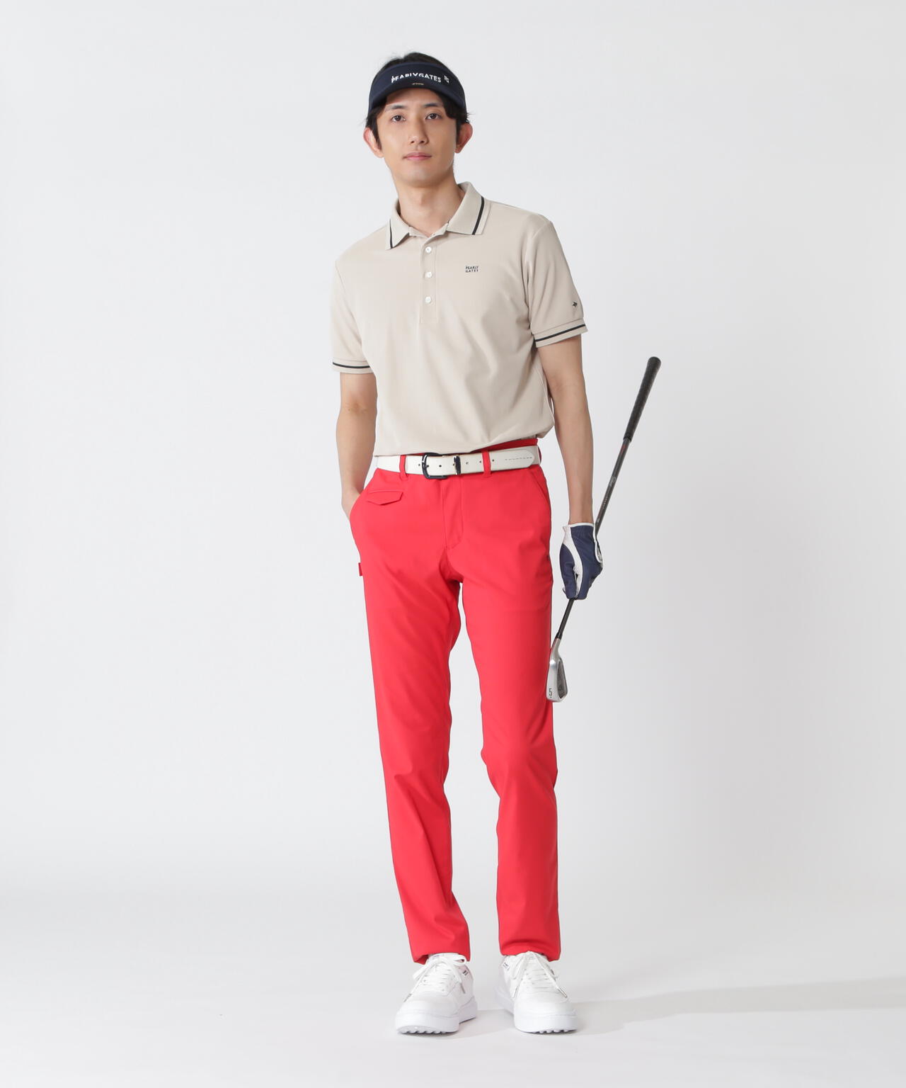 H:182cm/C:93/W:77/H:91 着用サイズ:5