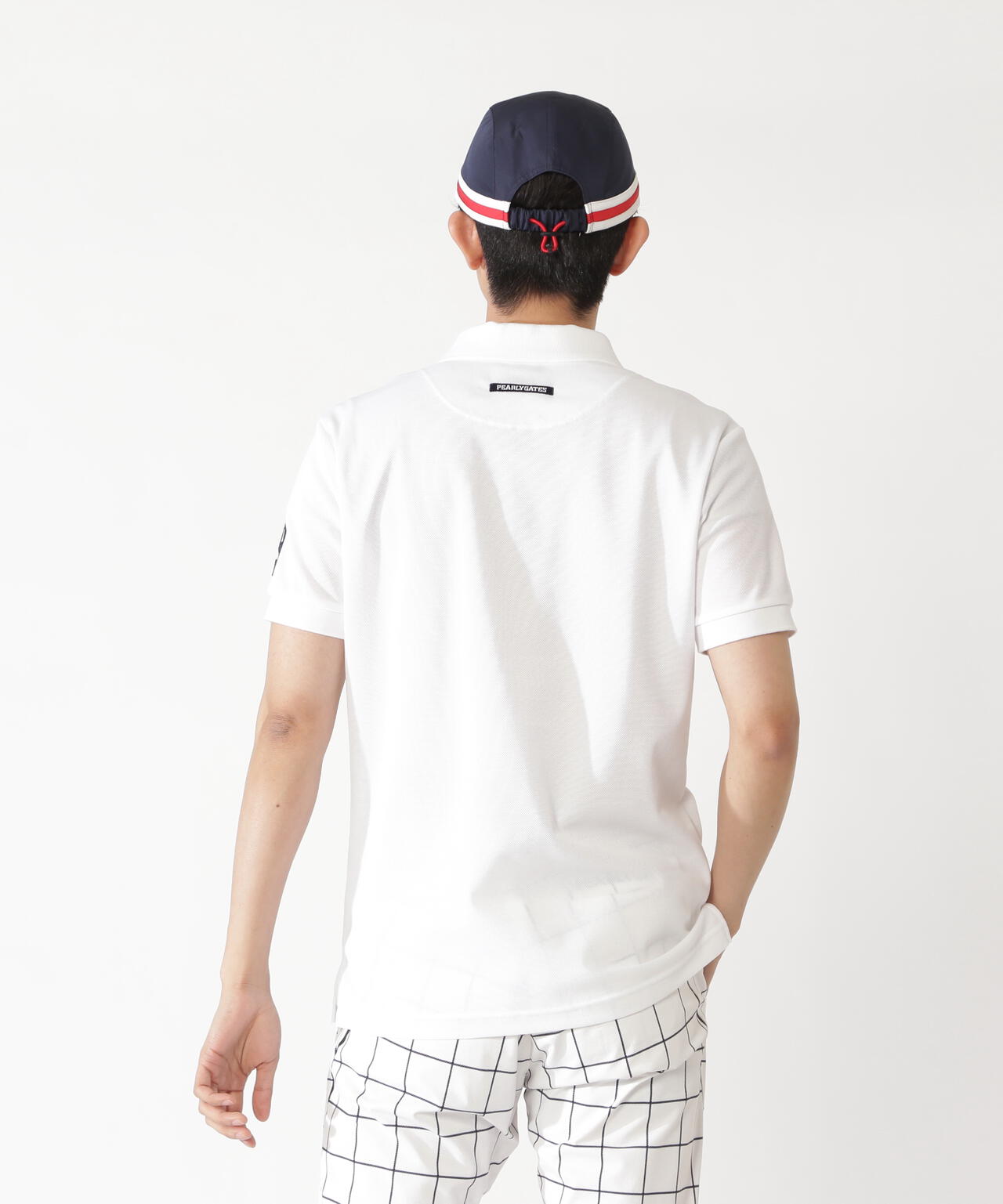 H:182cm/C:93/W:77/H:91 着用サイズ:5