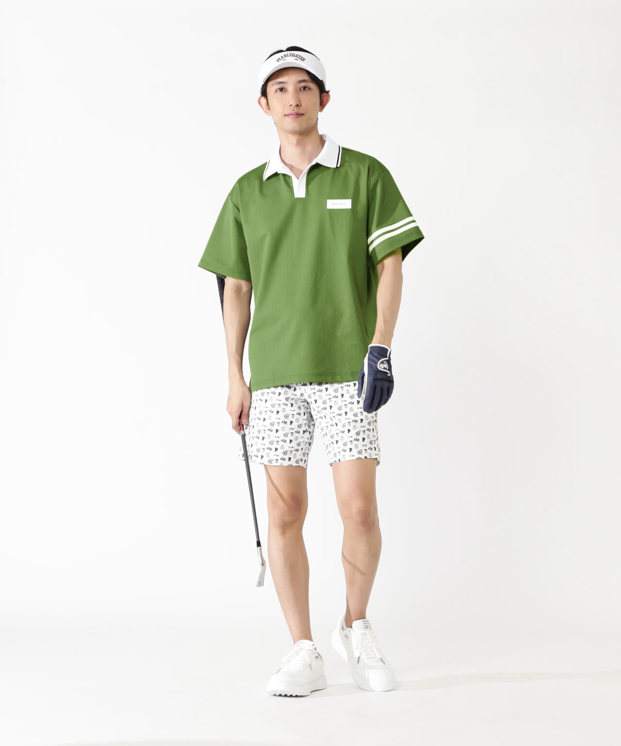 H:183/C:89/W:74/H:90 着用サイズ:5