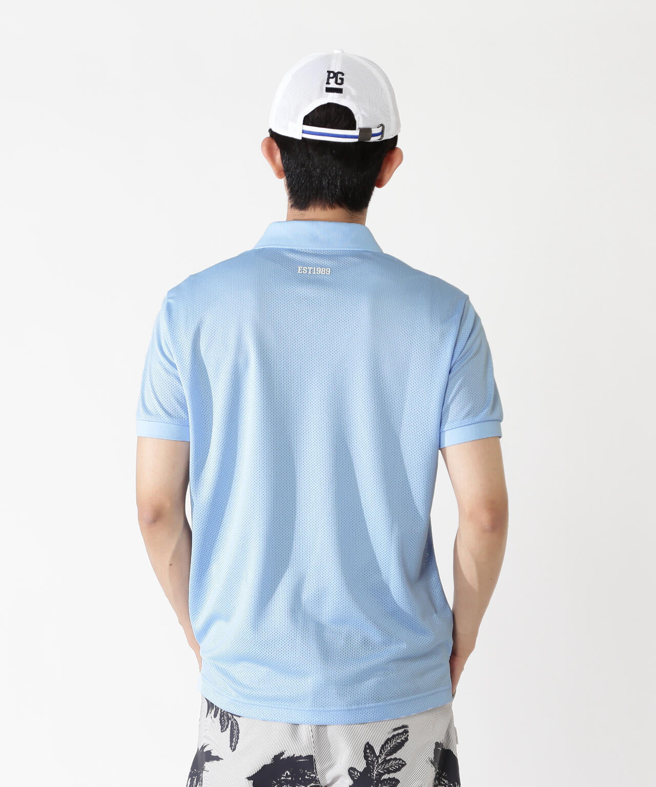H:182cm/C:93/W:77/H:91 着用サイズ:5