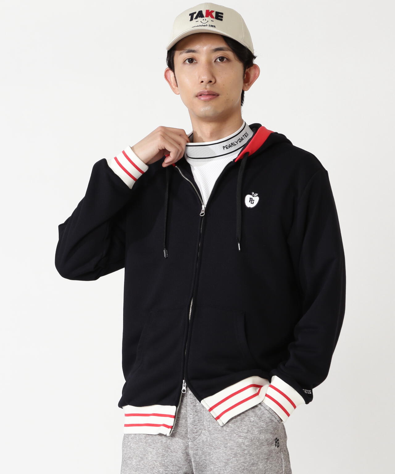 H:182cm/C:93/W:77/H:91 着用サイズ:5