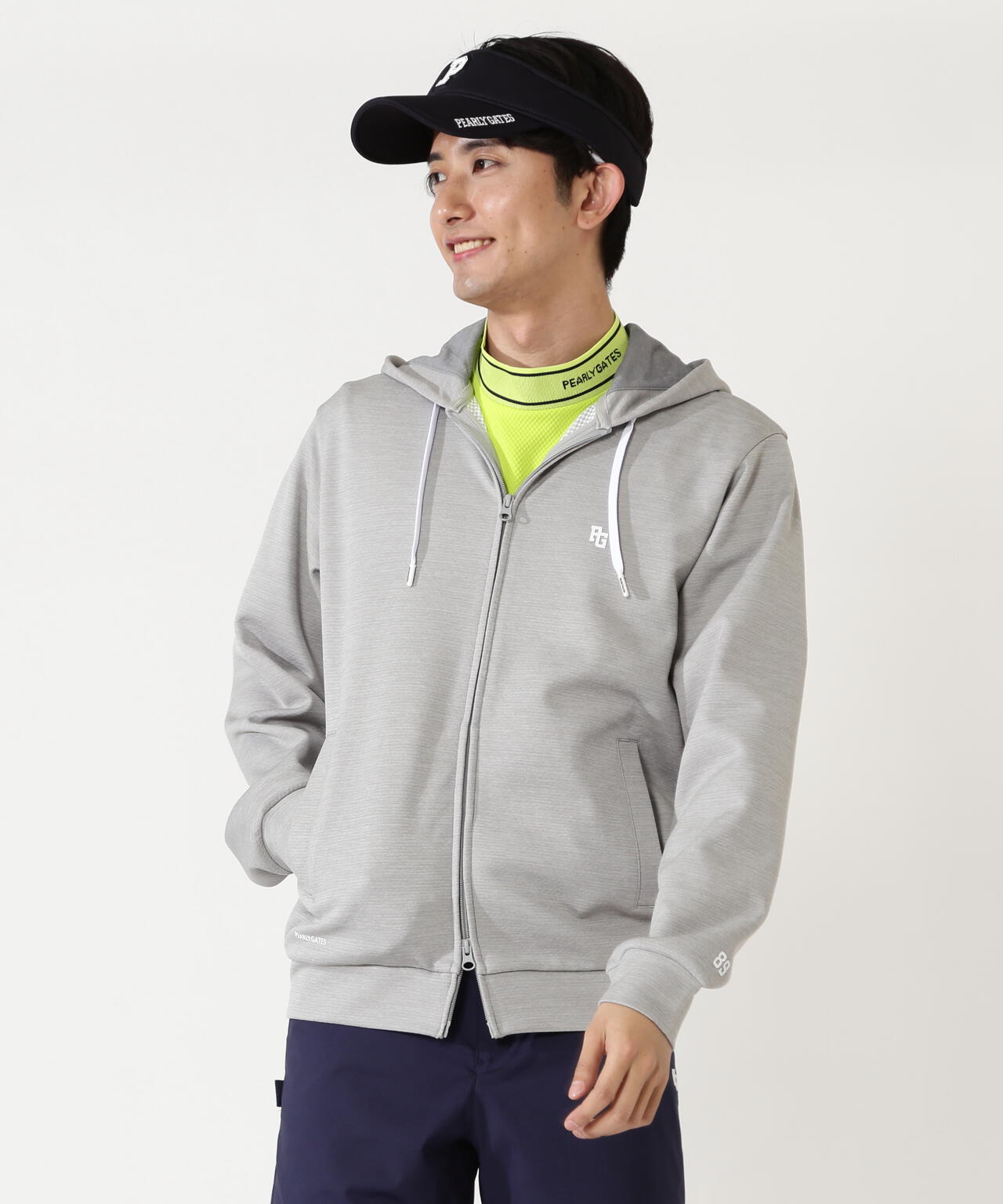 H:182cm/C:93/W:77/H:91 着用サイズ:5