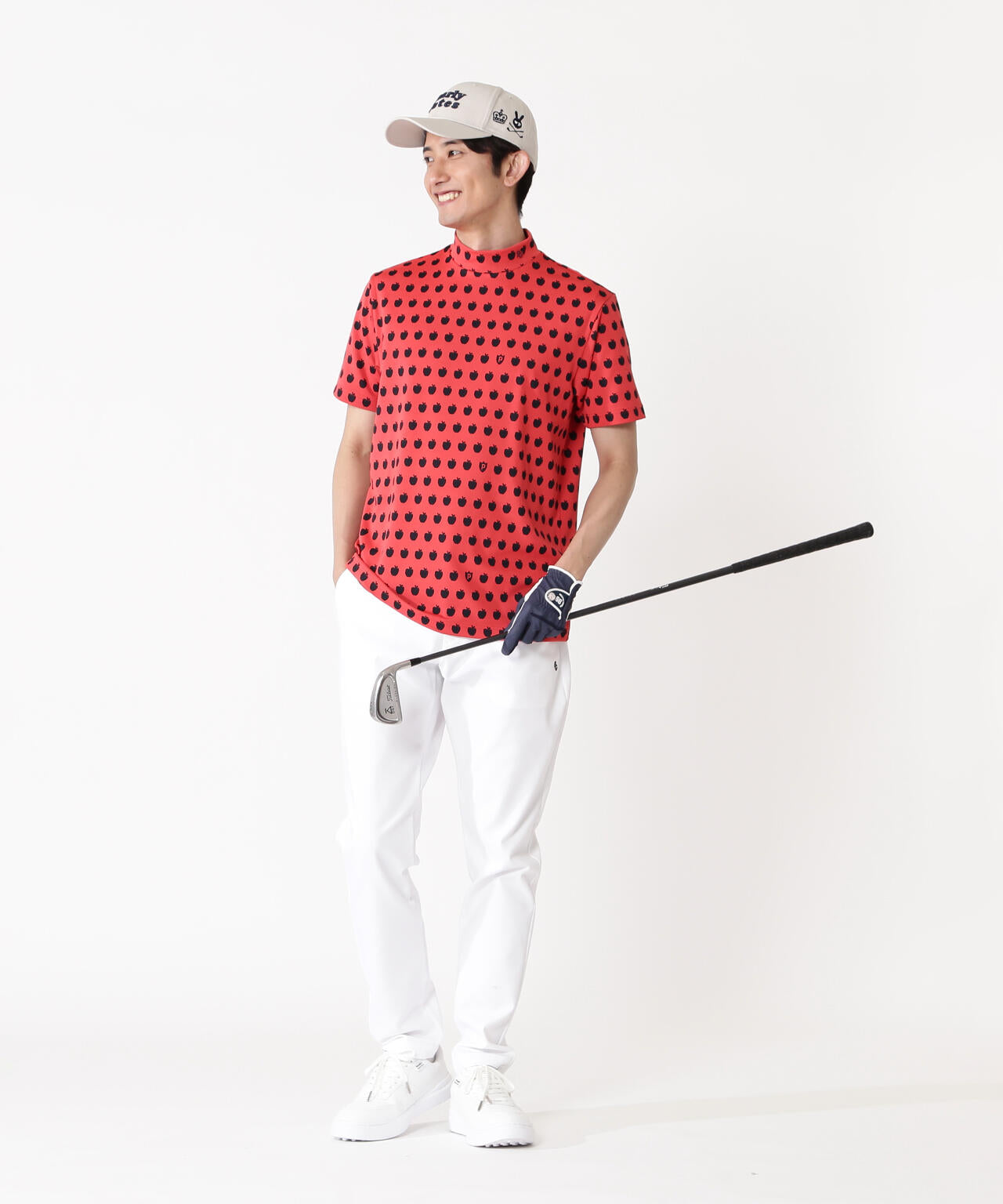 H:182cm/C:93/W:77/H:91 着用サイズ:5