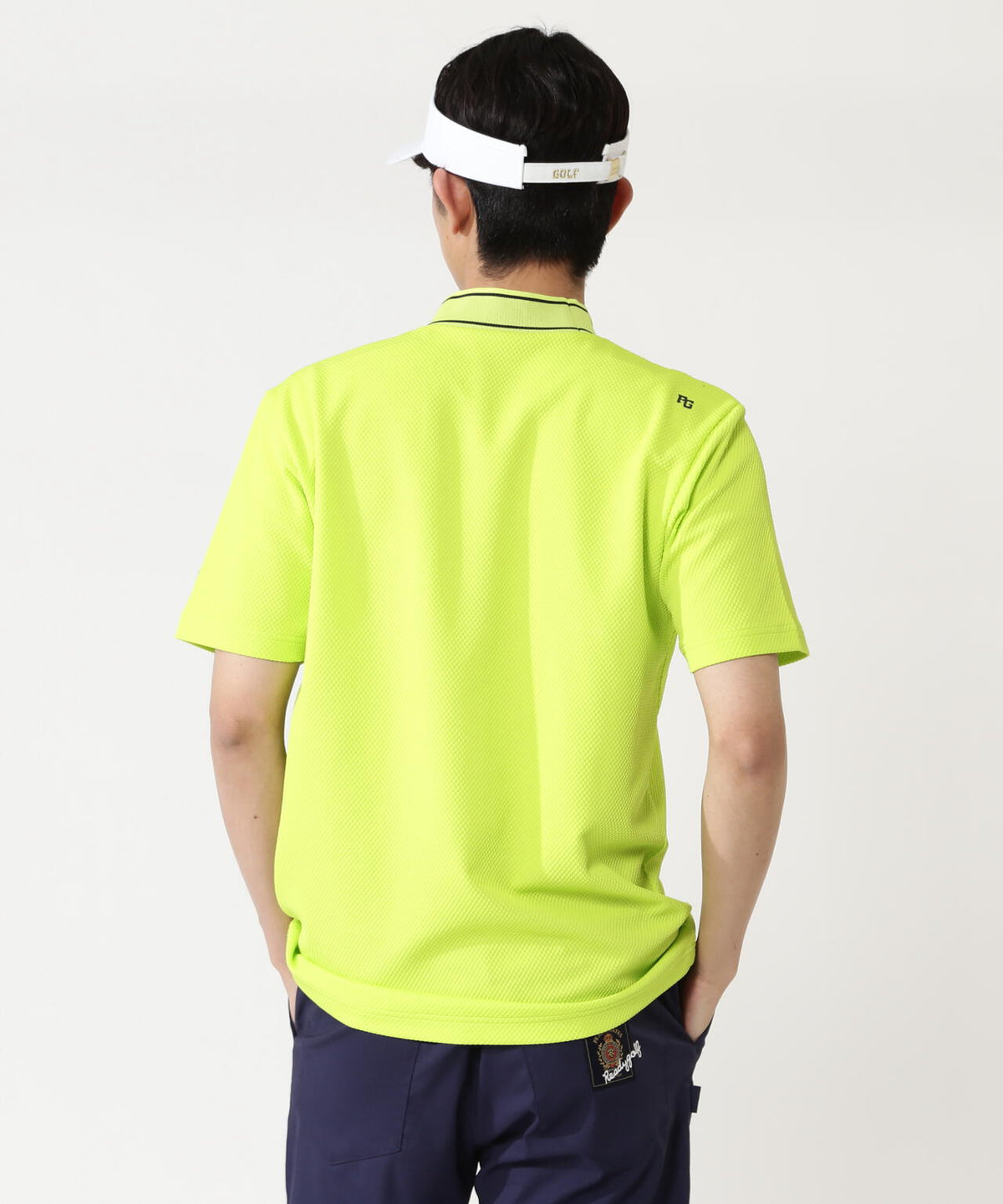 H:182cm/C:93/W:77/H:91 着用サイズ:5