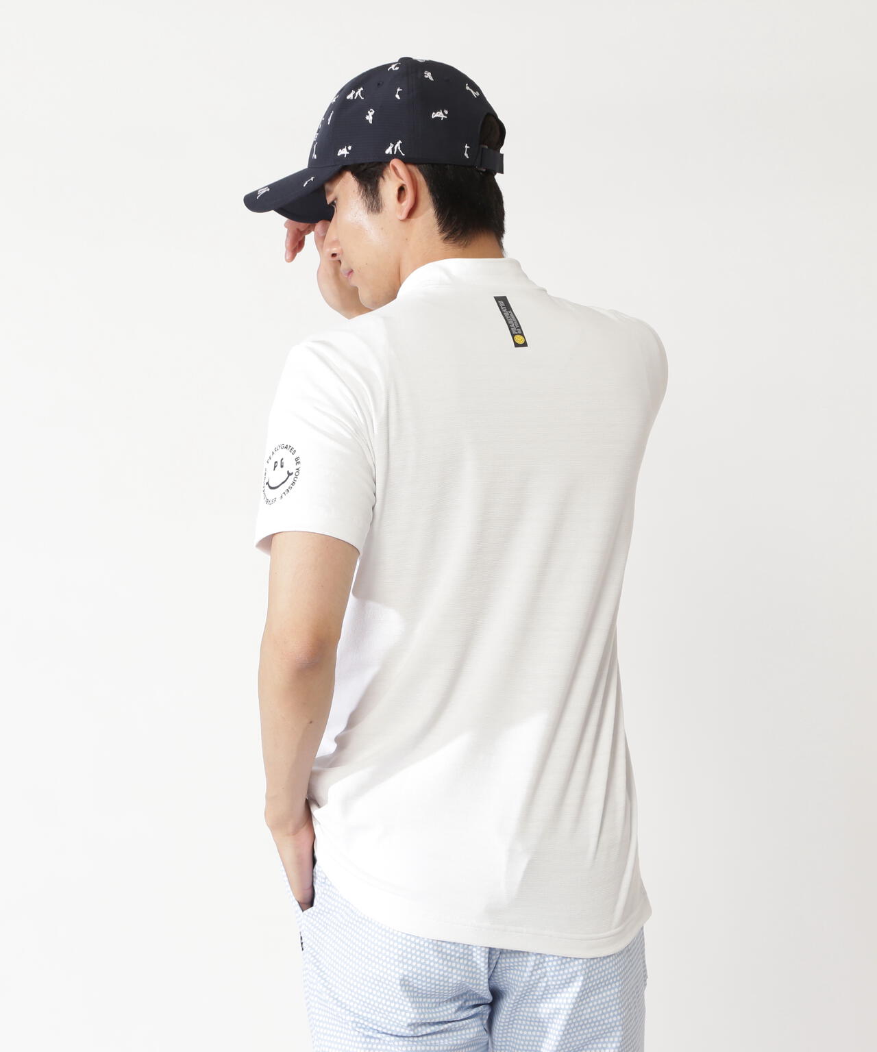 H:182cm/C:93/W:77/H:91 着用サイズ:5