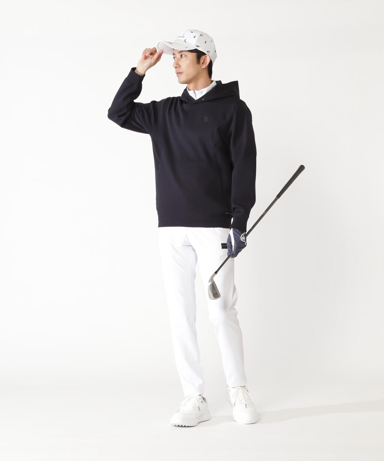 H:182cm/C:93/W:77/H:91 着用サイズ:5