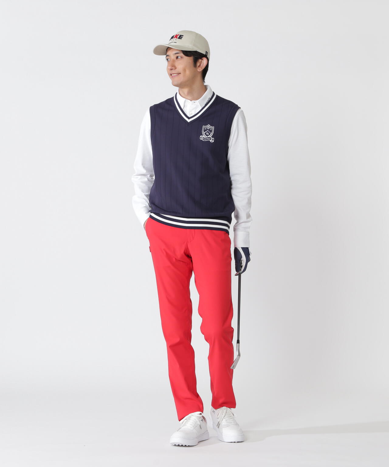 H:182cm/C:93/W:77/H:91 着用サイズ:5