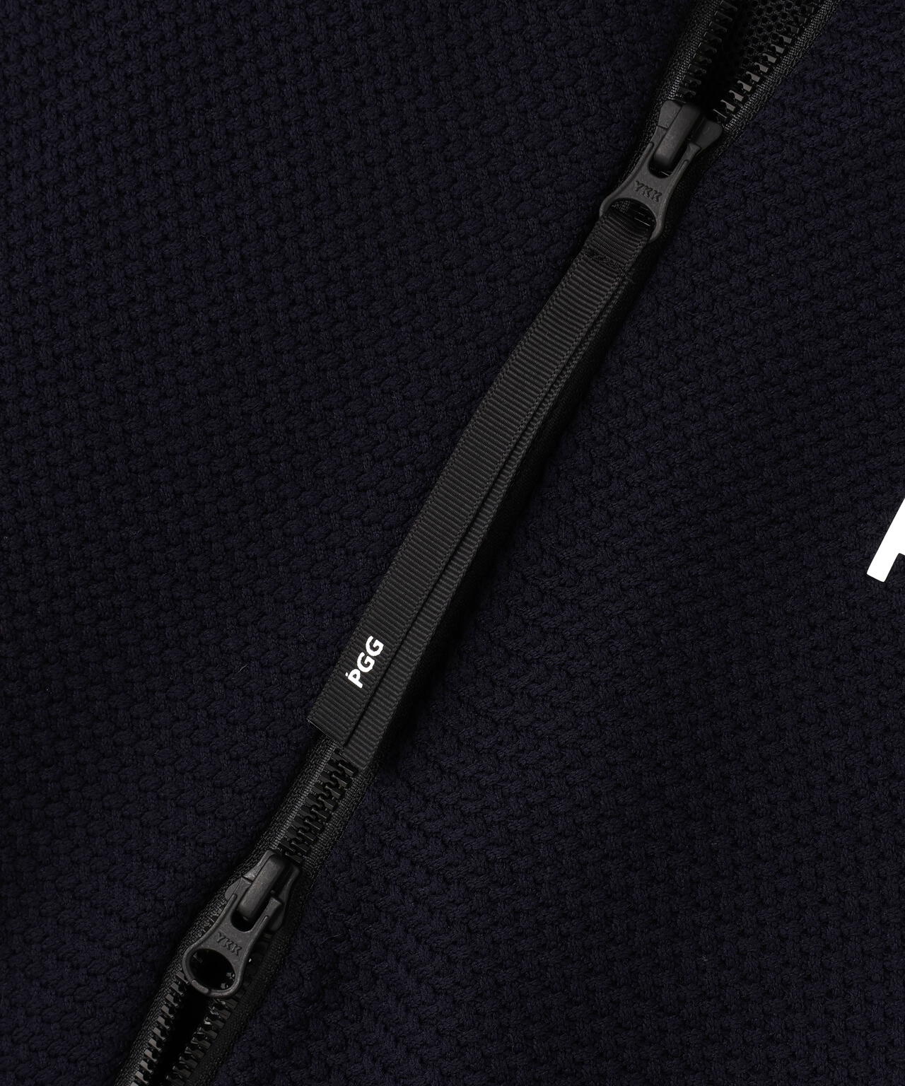【PGG】【直営店舗&公式オンライン限定】ポリエステルヤーンmmジップアップニットベスト (MENS)
