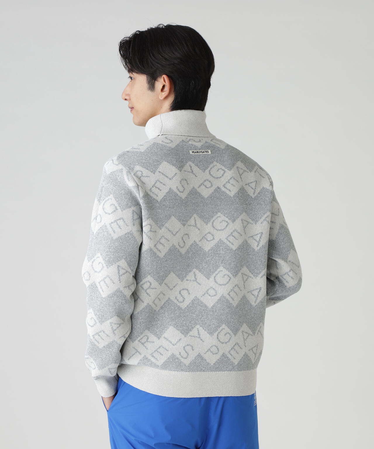 ダブルJQロゴギザボーダー柄タートルニットプルオーバー