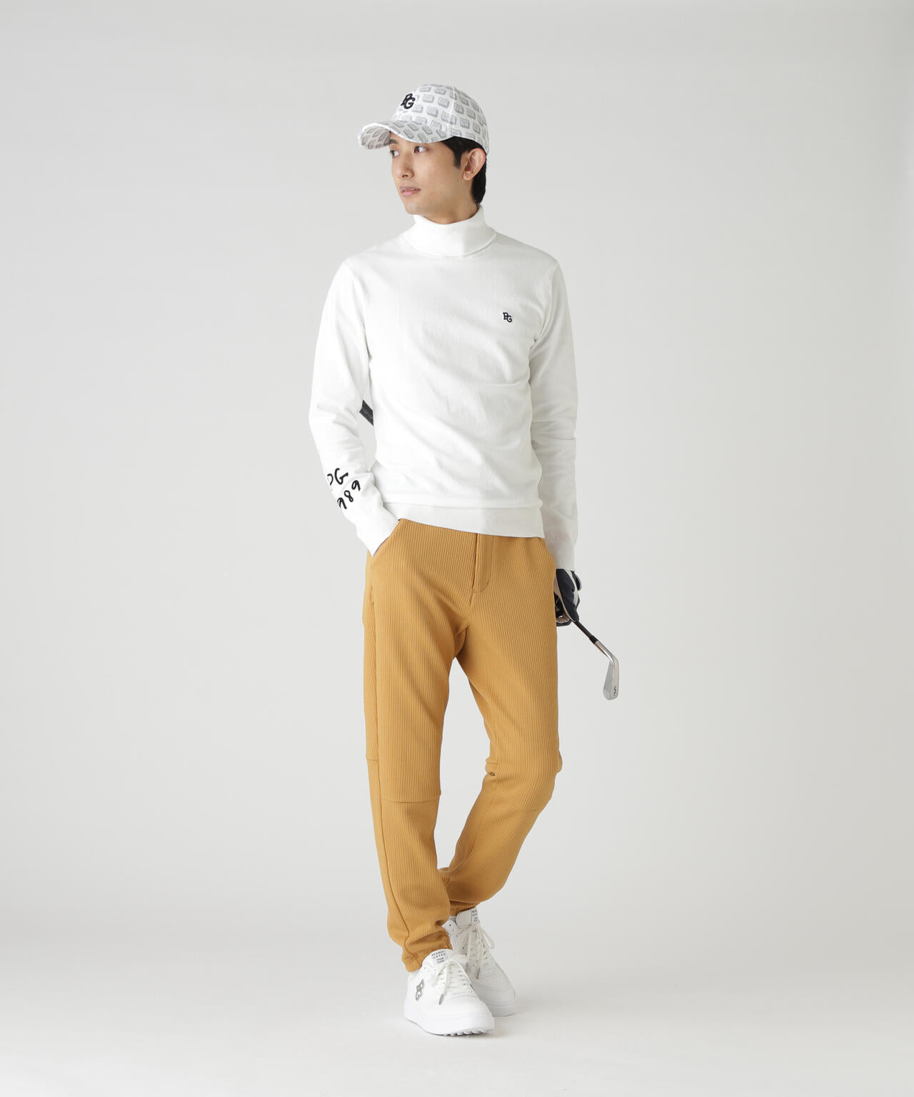 カシミヤタッチタートルネックニットプルオーバー