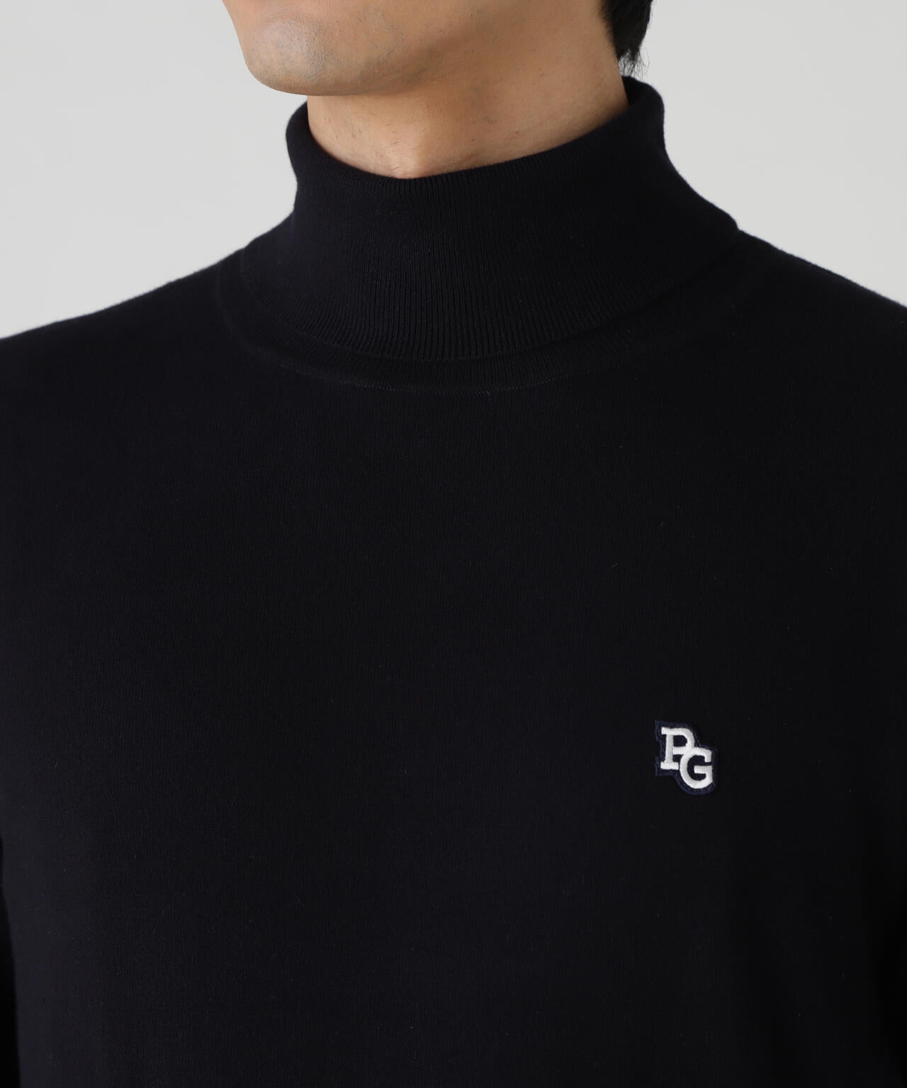 カシミヤタッチタートルネックニットプルオーバー