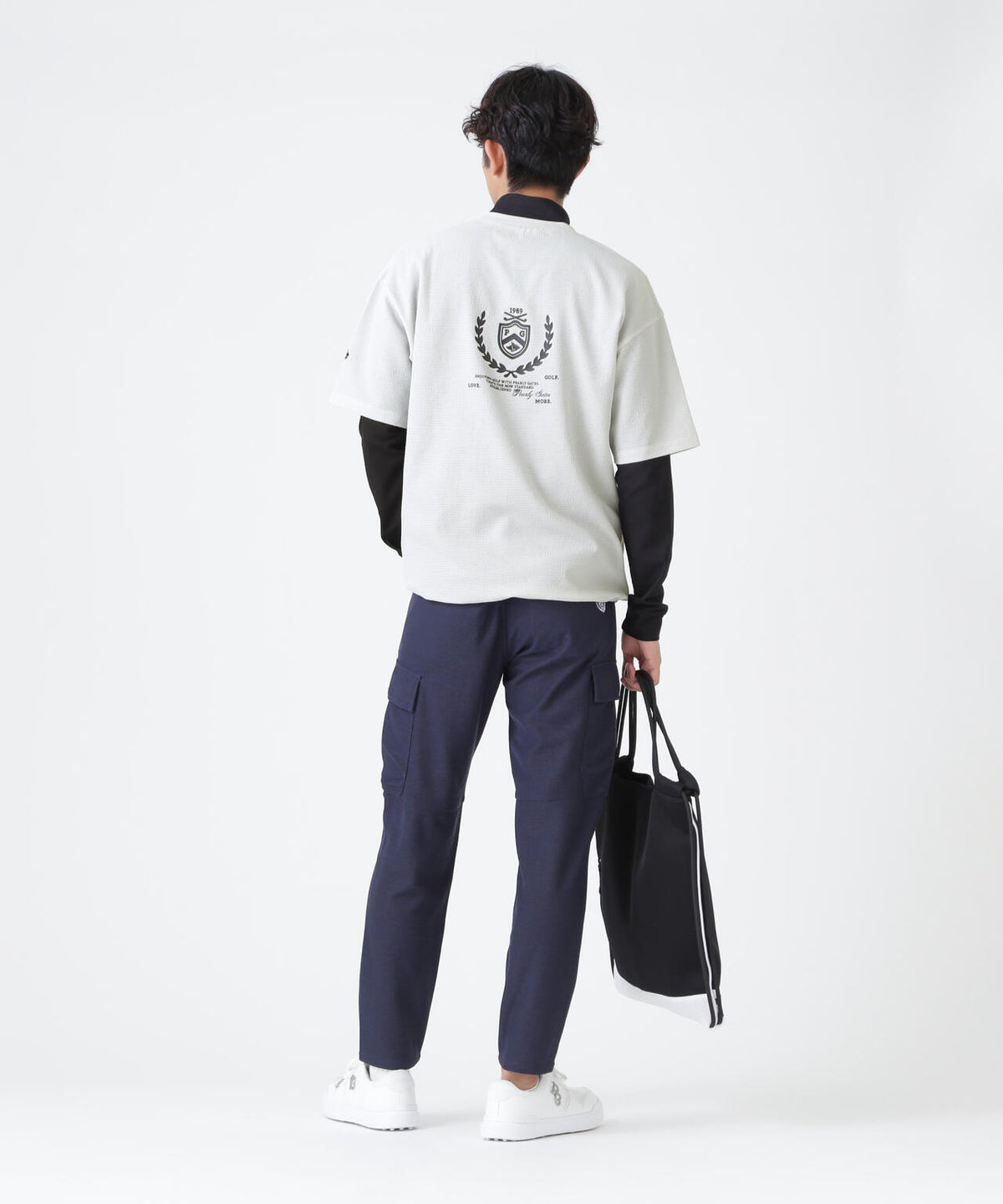 H:182cm/C:93/W:77/H:91 着用サイズ:5
