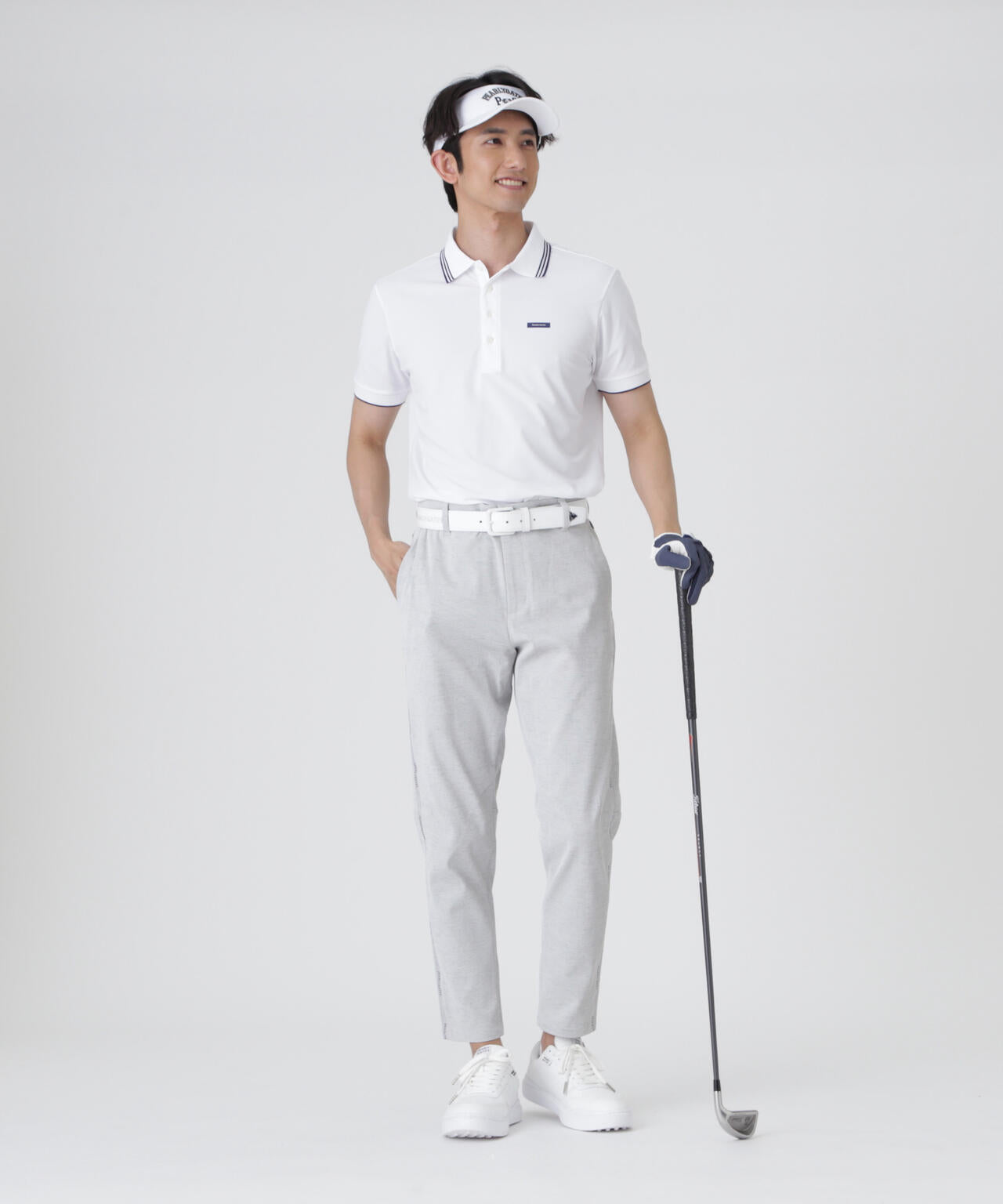 H:182cm/C:93/W:77/H:91 着用サイズ:5
