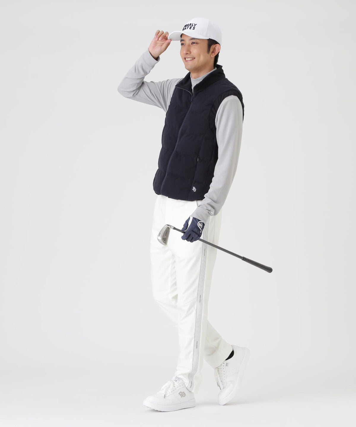 H:182cm/C:93/W:77/H:91 着用サイズ:5