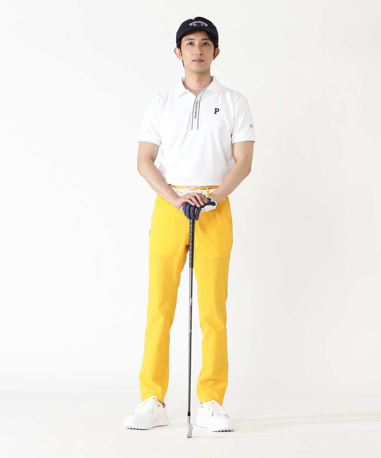 H:182cm/C:93/W:77/H:91 着用サイズ:5