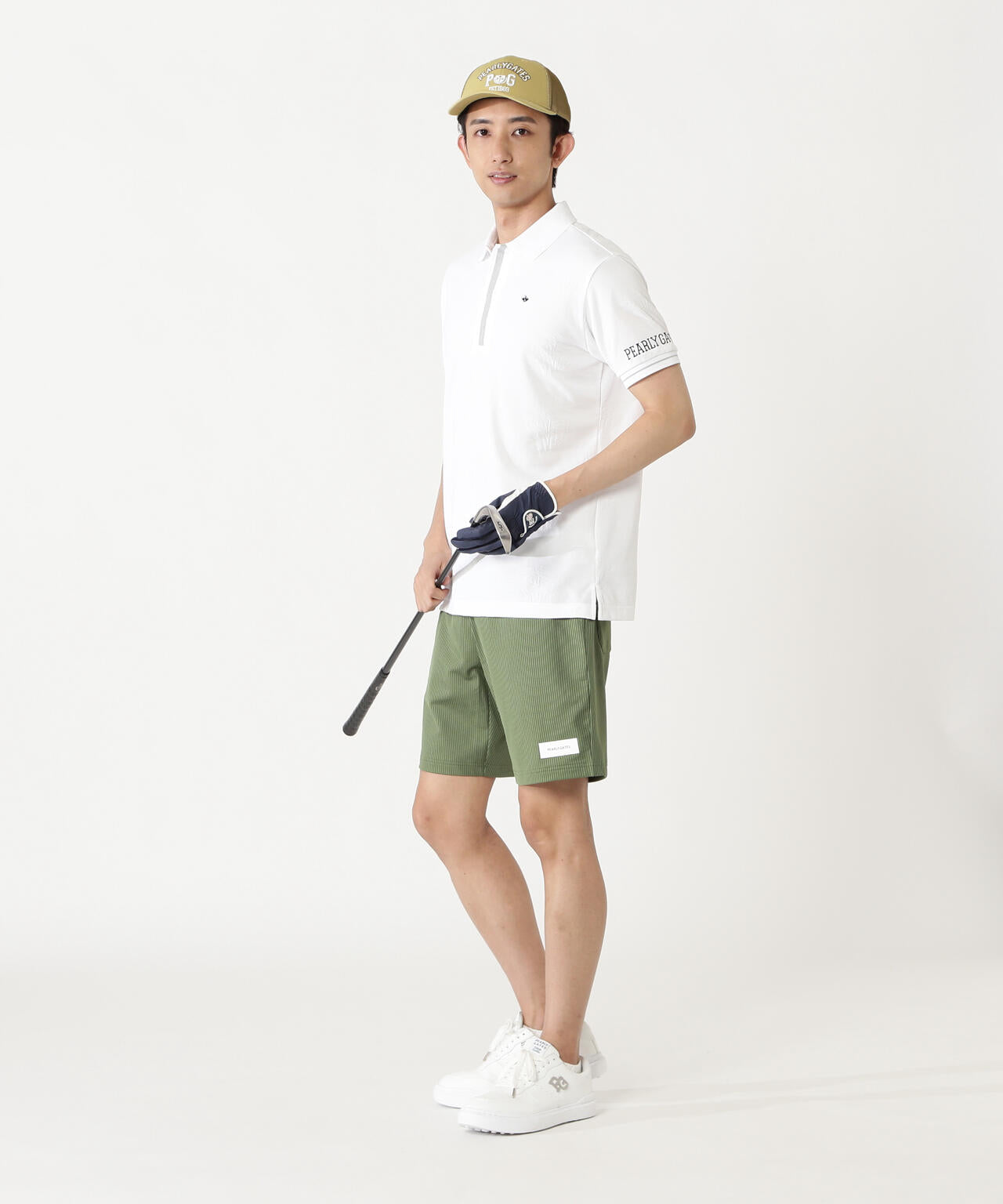 H:182cm/C:93/W:77/H:91 着用サイズ:5