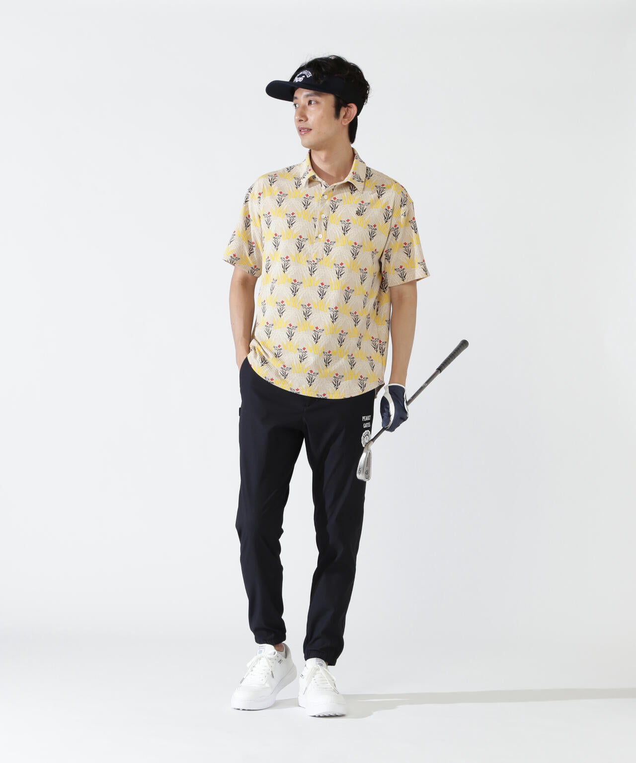 H:182cm/C:93/W:77/H:91 着用サイズ:5