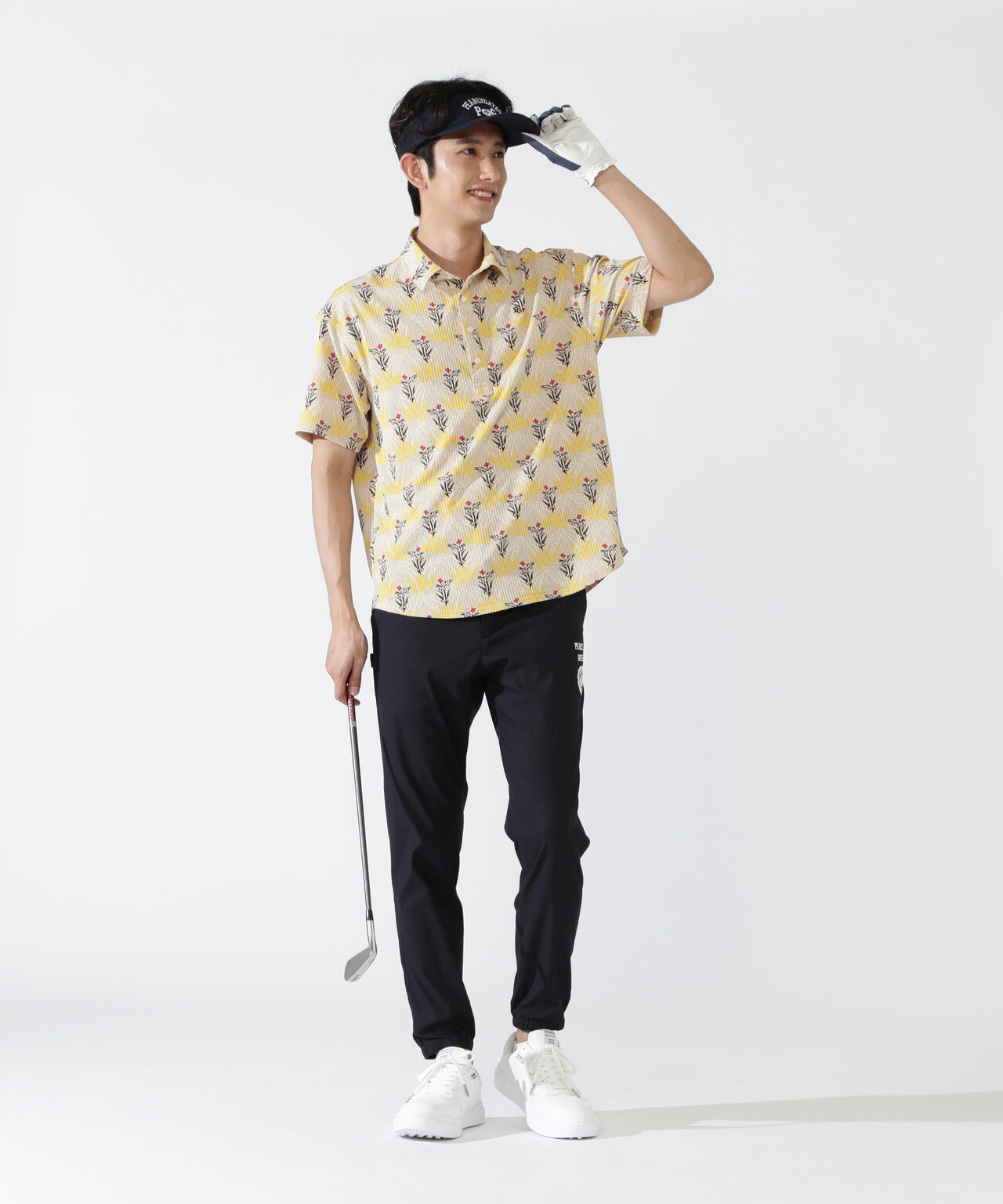 H:182cm/C:93/W:77/H:91 着用サイズ:5
