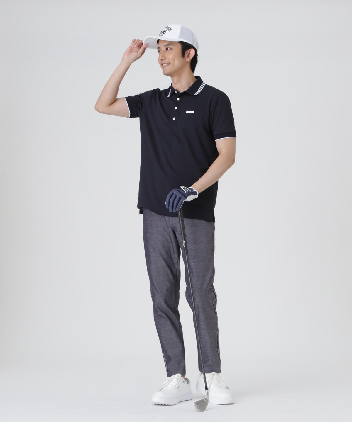 H:182cm/C:93/W:77/H:91 着用サイズ:5