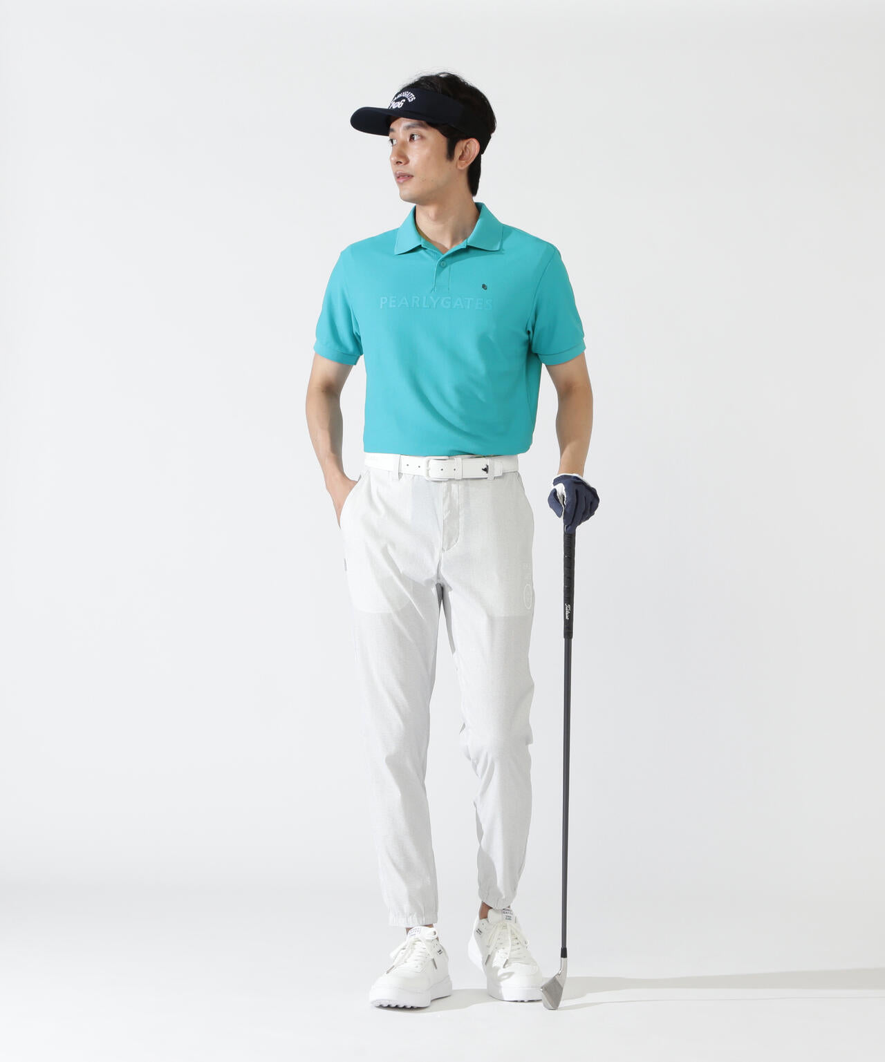 H:182cm/C:93/W:77/H:91 着用サイズ:5