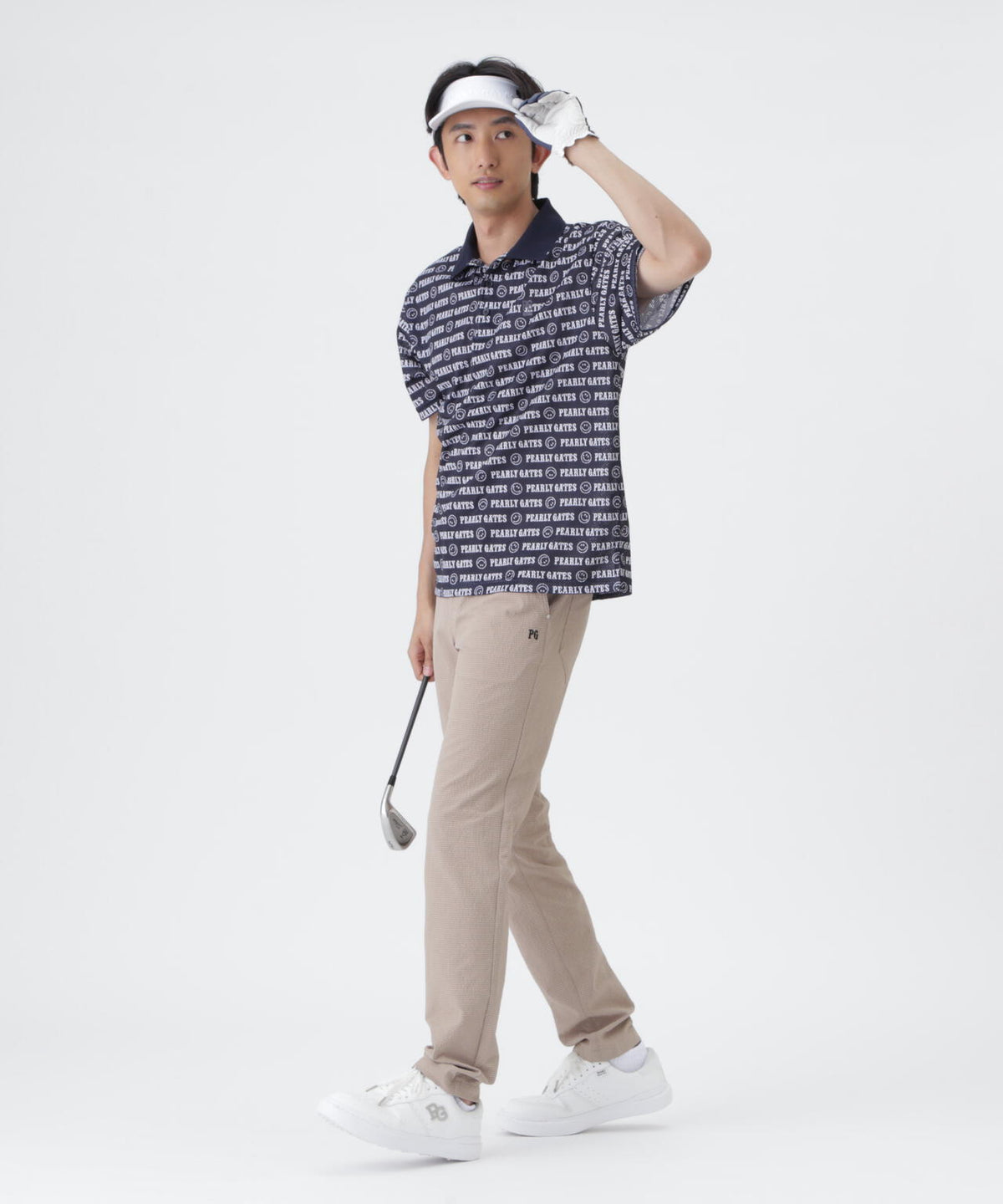 H:182cm/C:93/W:77/H:91 着用サイズ:5