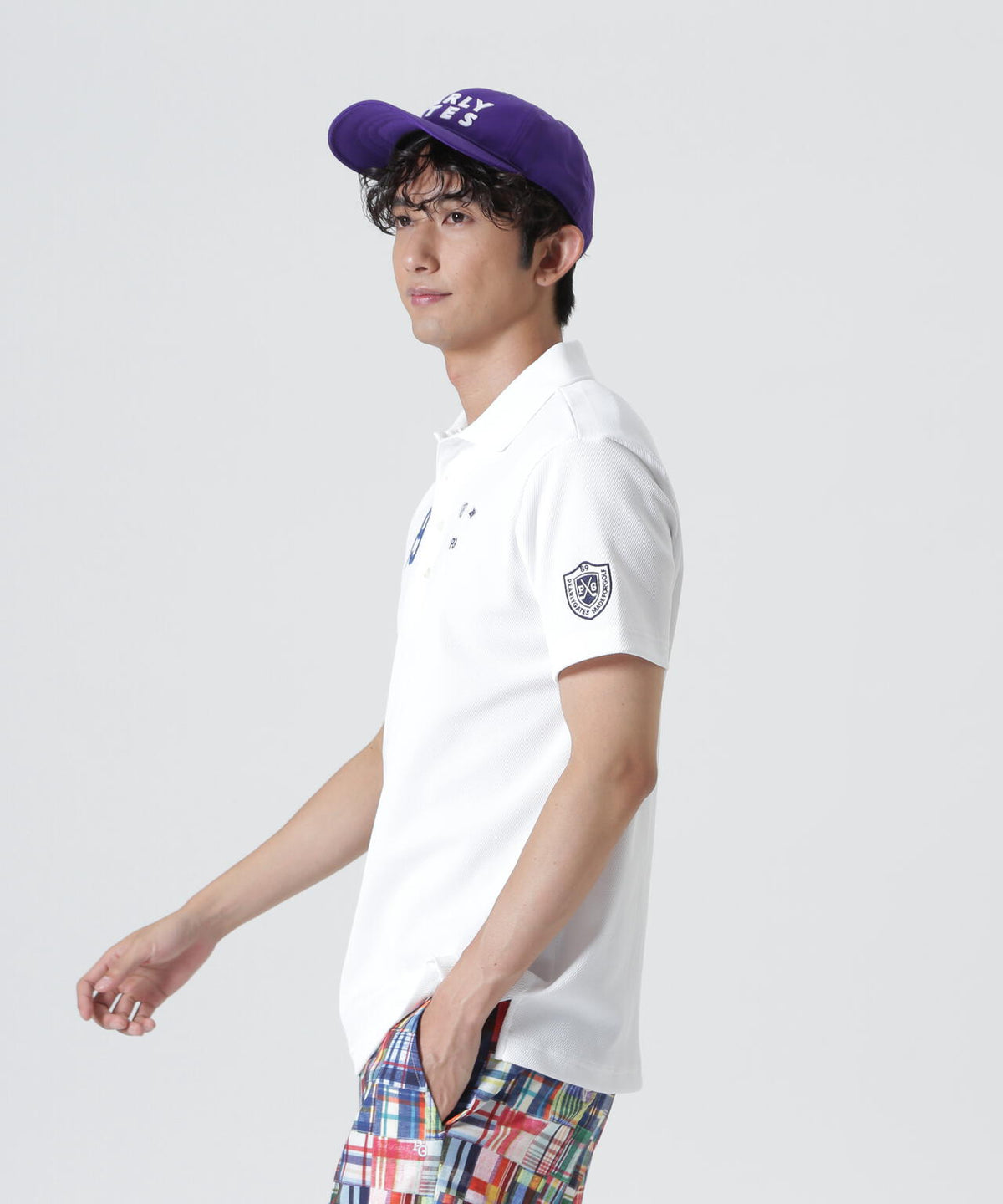 H:182cm/C:93/W:77/H:91 着用サイズ:5