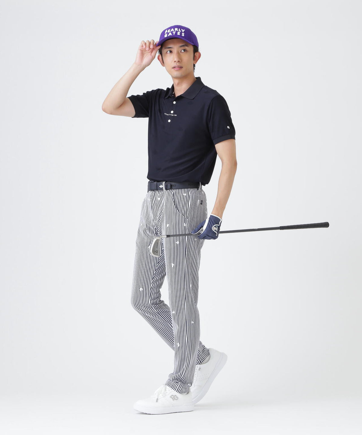 H:182cm/C:93/W:77/H:91 着用サイズ:5