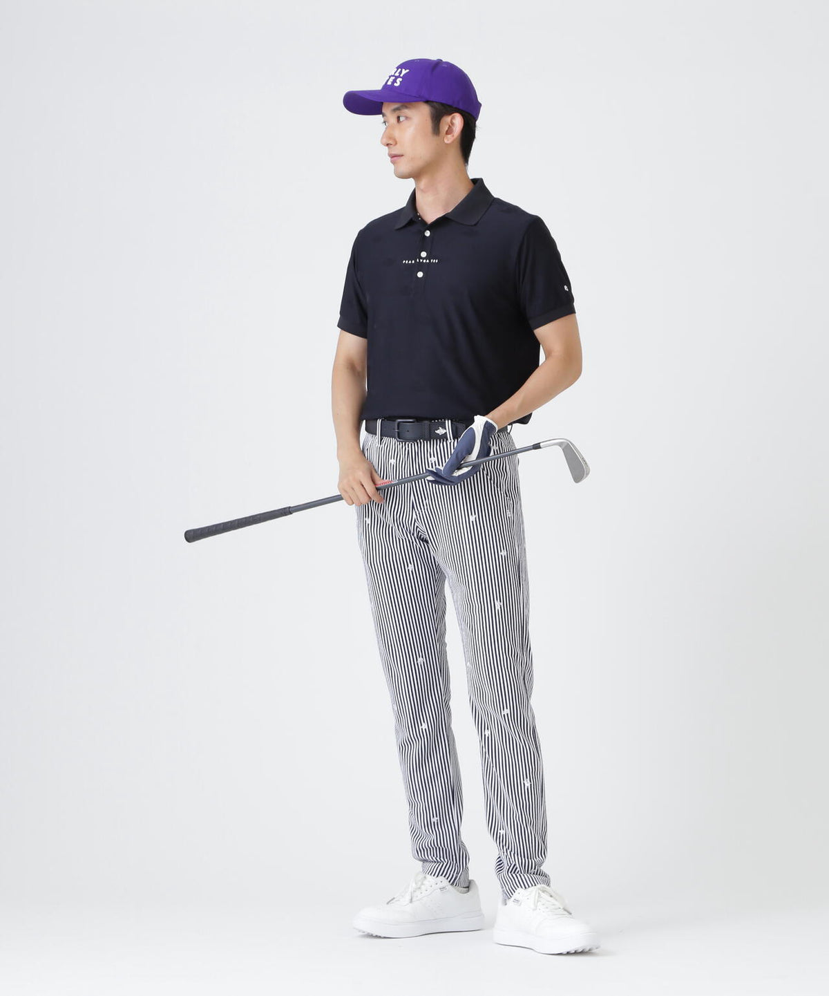 H:182cm/C:93/W:77/H:91 着用サイズ:5