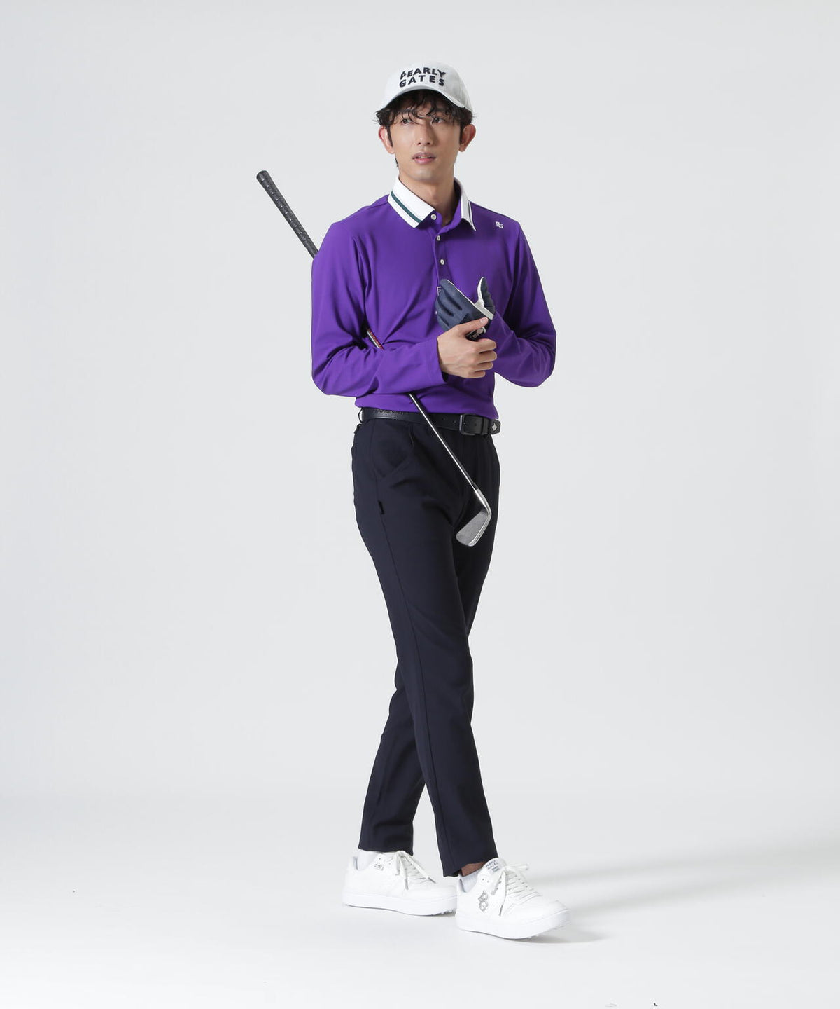 H:182cm/C:93/W:77/H:91 着用サイズ:5