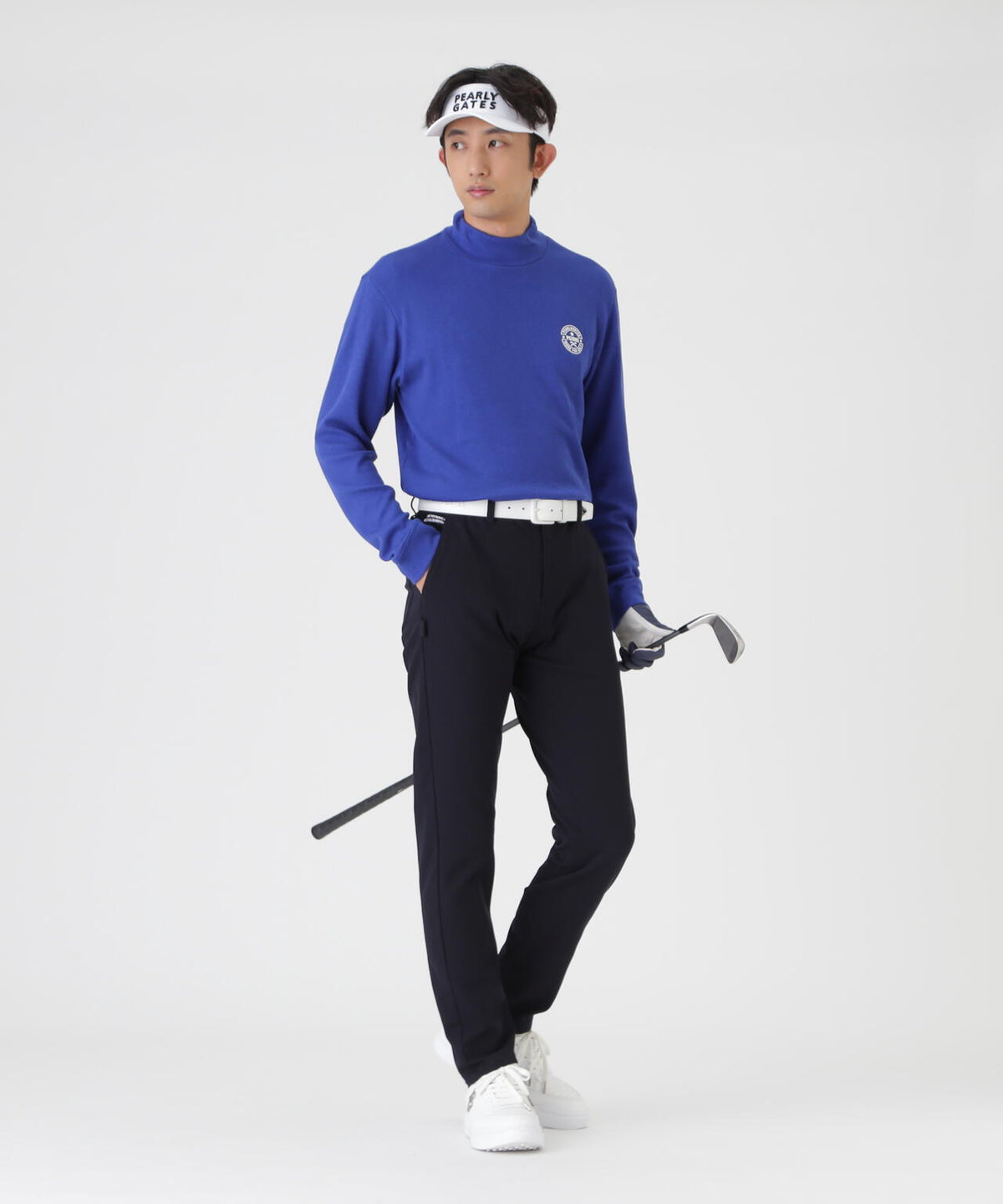 H:182cm/C:93/W:77/H:91 着用サイズ:5