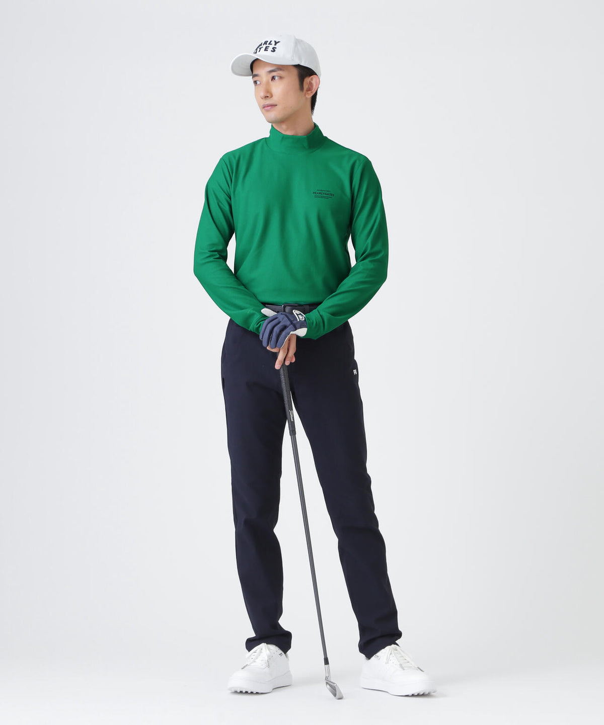 H:182cm/C:93/W:77/H:91 着用サイズ:5