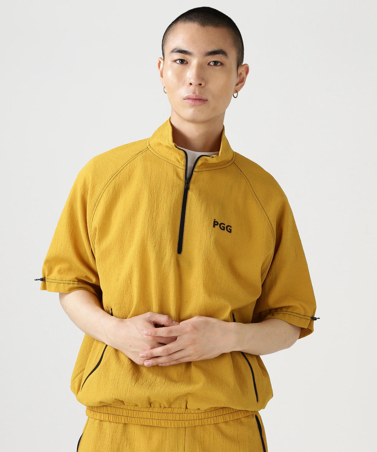 【PGG】【直営店舗&公式オンライン限定】シエスタタフタ半袖ハーフジップカットソー (MENS)