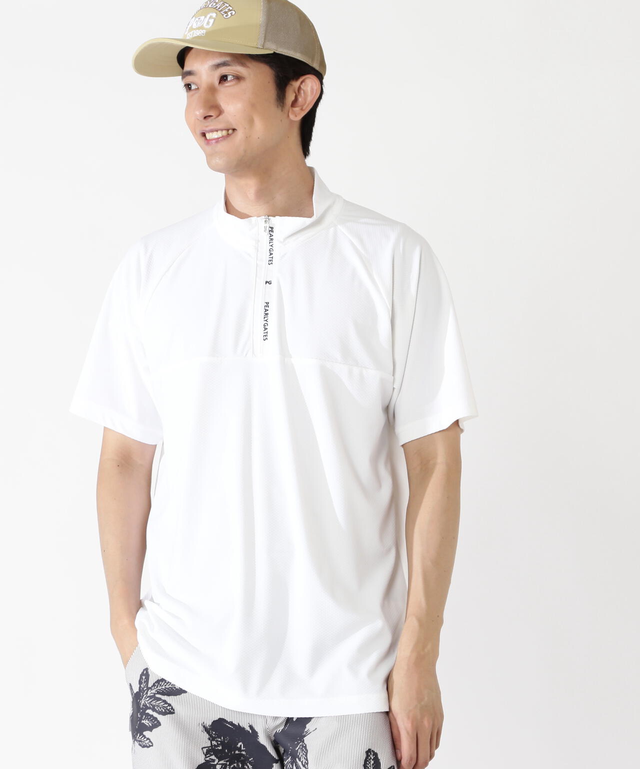 H:182cm/C:93/W:77/H:91 着用サイズ:5