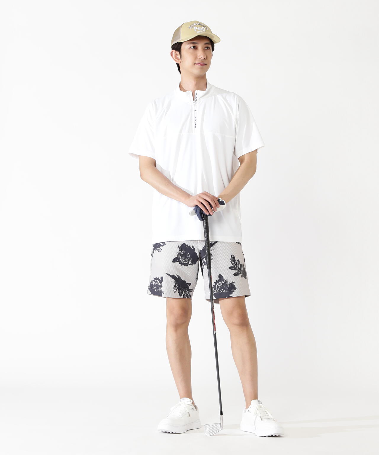 H:182cm/C:93/W:77/H:91 着用サイズ:5