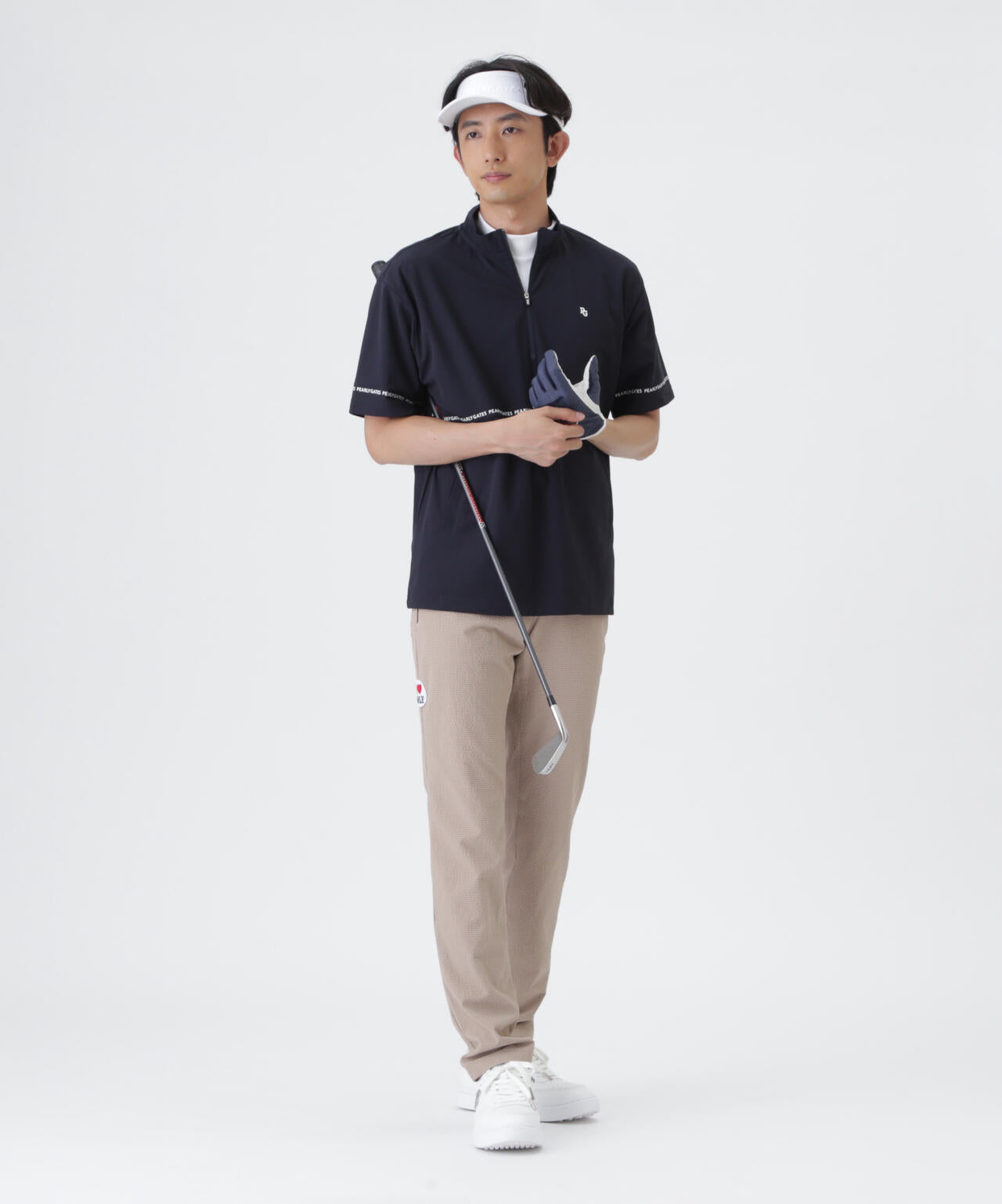 H:182cm/C:93/W:77/H:91 着用サイズ:5