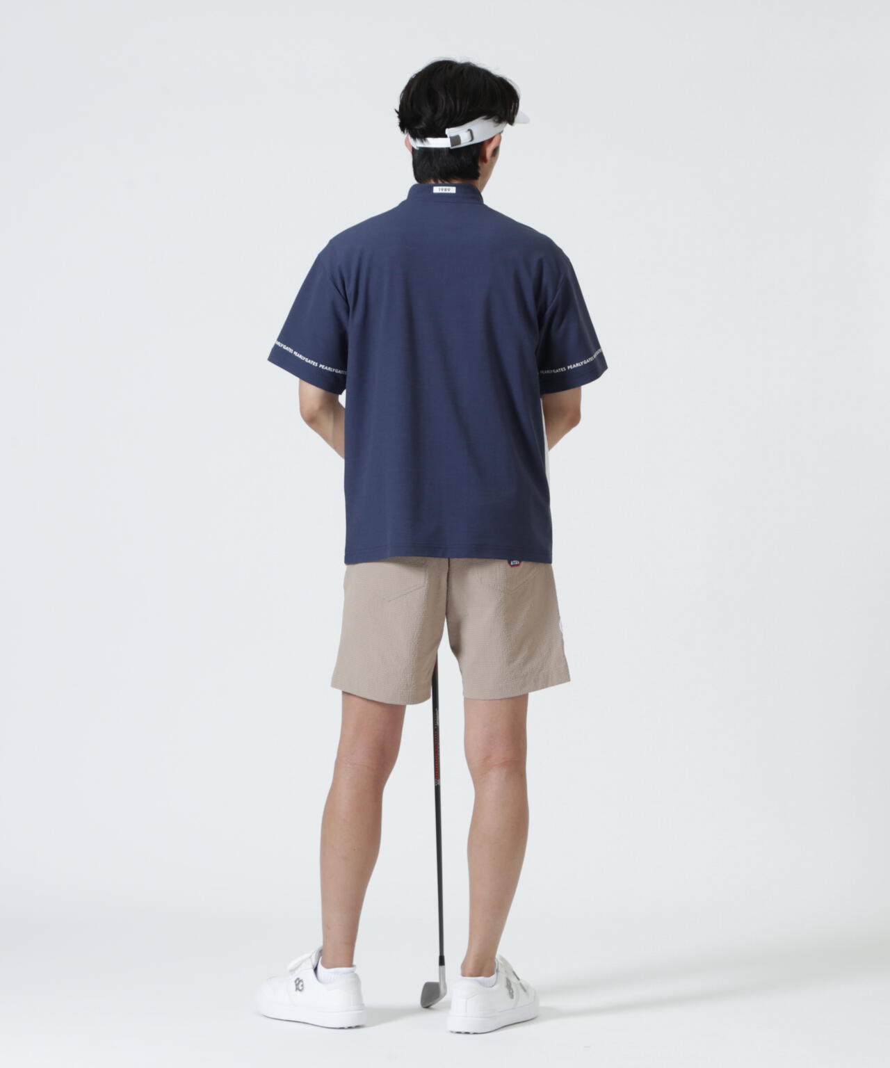 H:182cm/C:93/W:77/H:91 着用サイズ:5