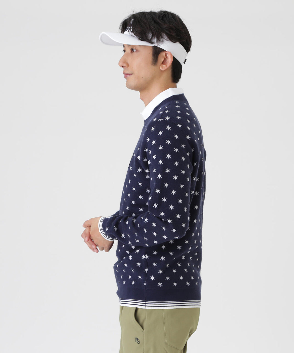 H:182cm/C:93/W:77/H:91 着用サイズ:5