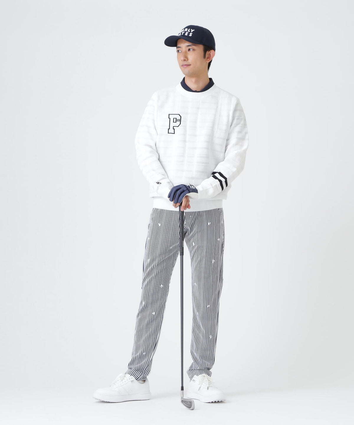 H:182cm/C:93/W:77/H:91 着用サイズ:5