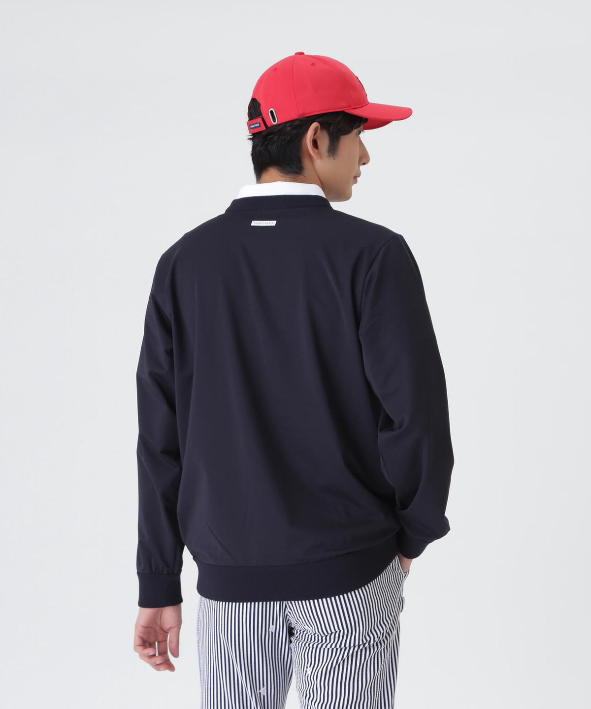 H:182cm/C:93/W:77/H:91 着用サイズ:5