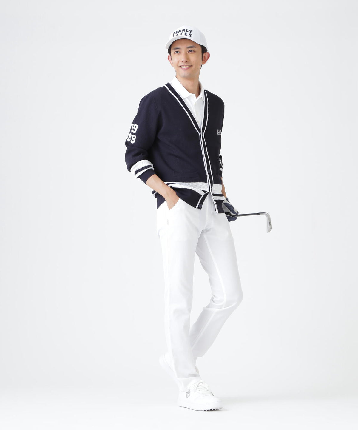 H:182cm/C:93/W:77/H:91 着用サイズ:5