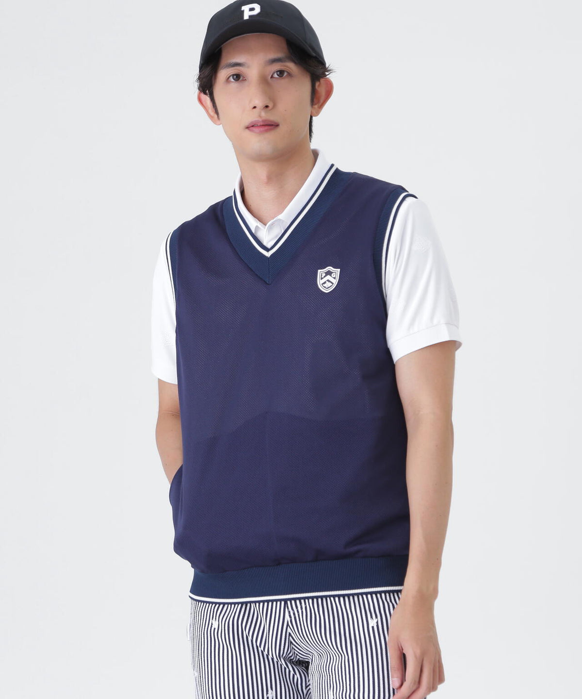 H:182cm/C:93/W:77/H:91 着用サイズ:5