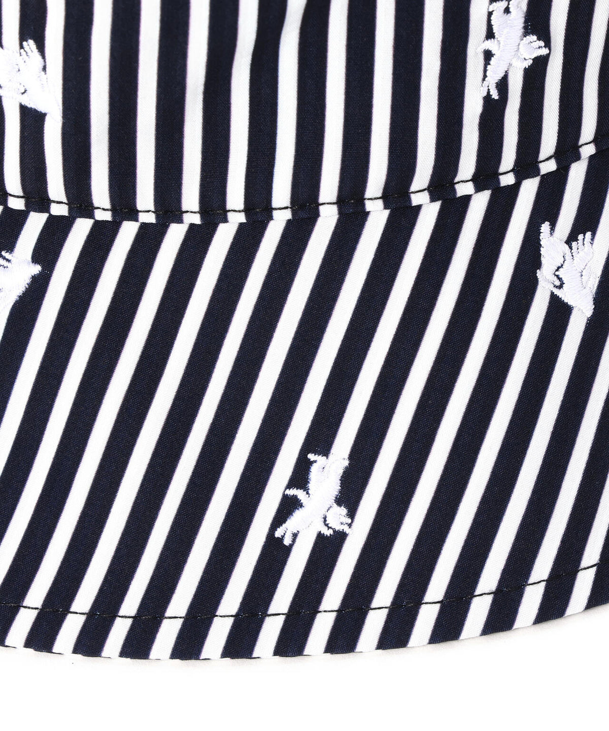 酔っ払いウサギバケットハット (UNISEX)