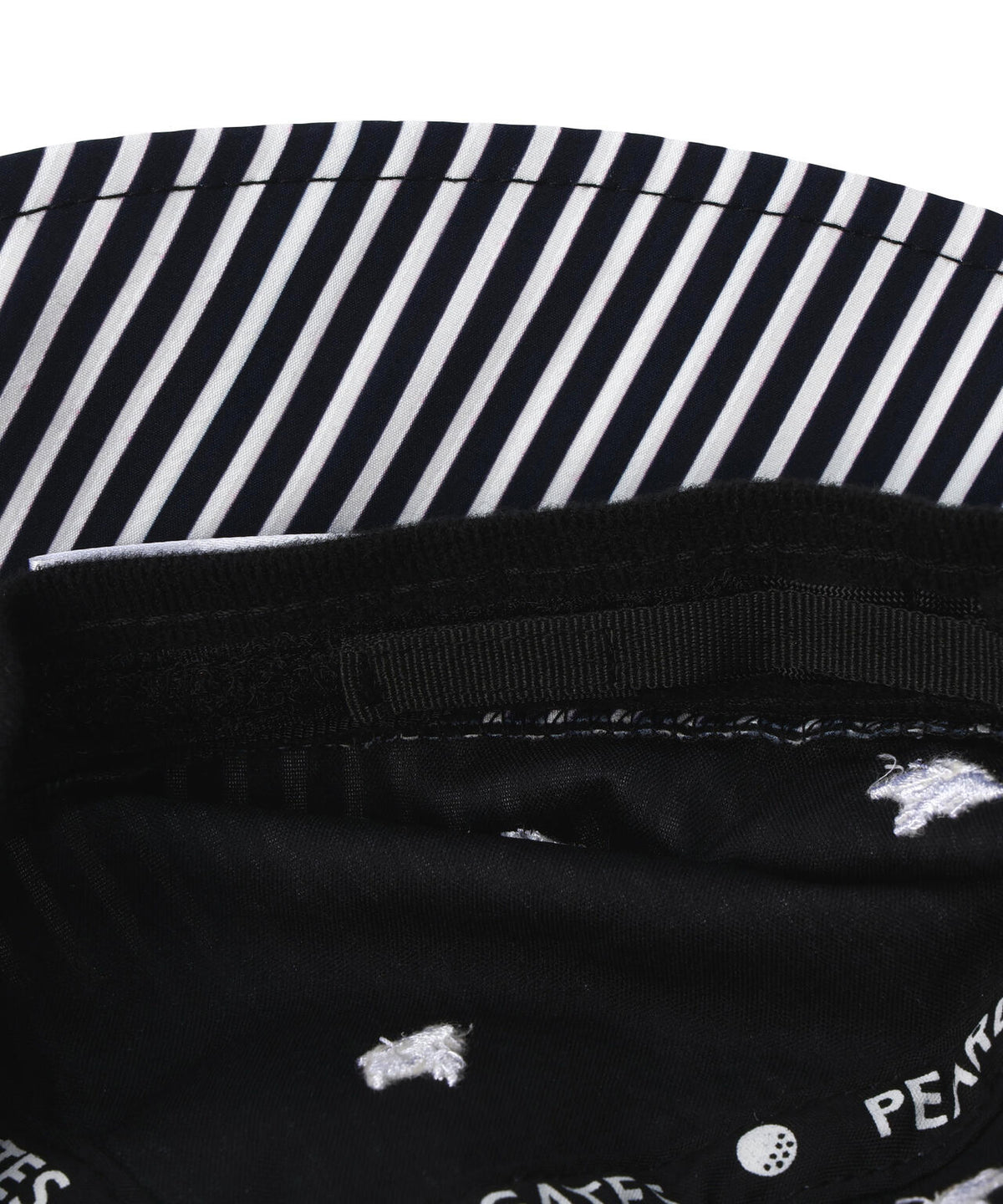 酔っ払いウサギバケットハット (UNISEX)