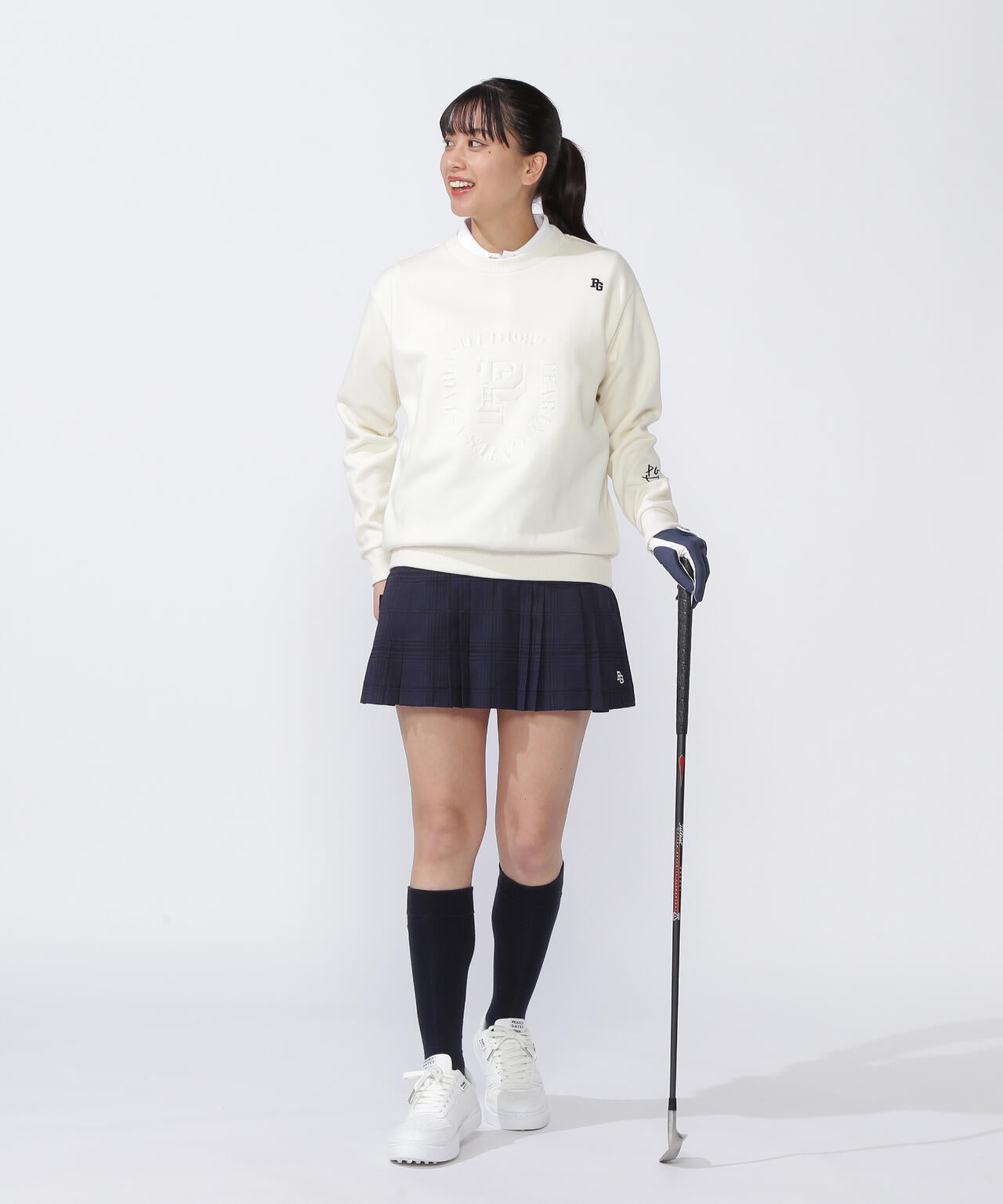 C/Peダンボールクルーネックプルオーバー