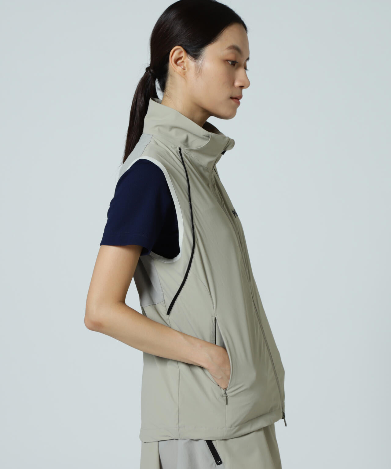 【PGG】【直営店舗&公式オンライン限定】Nyドビーストレッチ×DOTAIR 2WAY フーディブルゾン (LADIES)