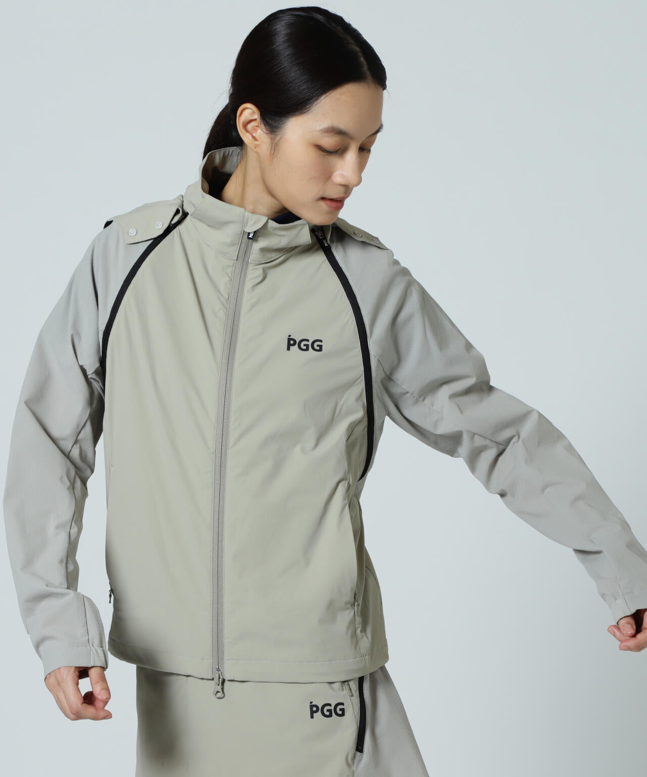 【PGG】【直営店舗&公式オンライン限定】Nyドビーストレッチ×DOTAIR 2WAY フーディブルゾン (LADIES)